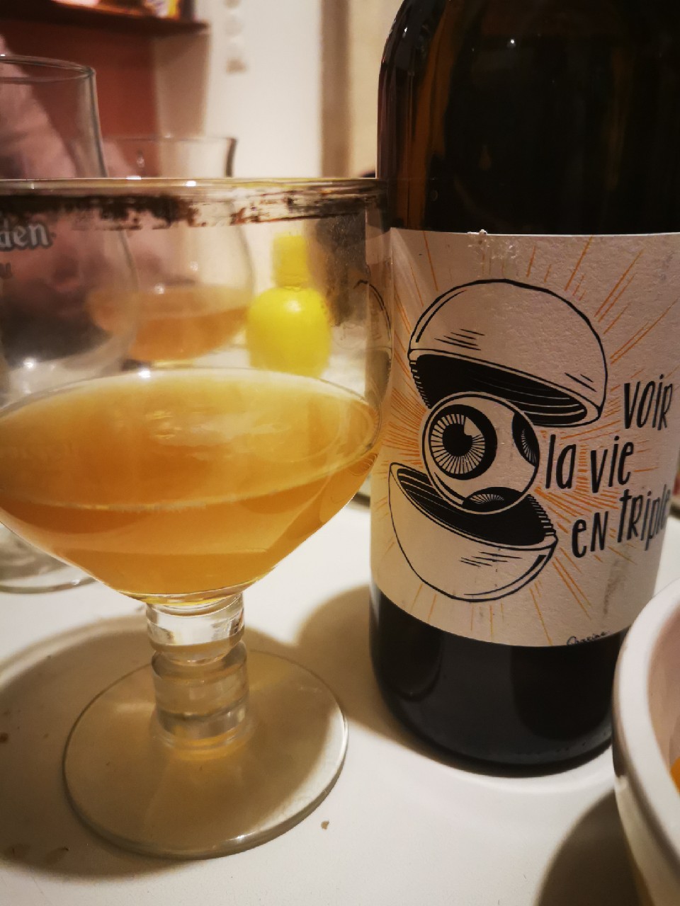 Voir La Vie En Triple, Brasserie Du Loup Blanc