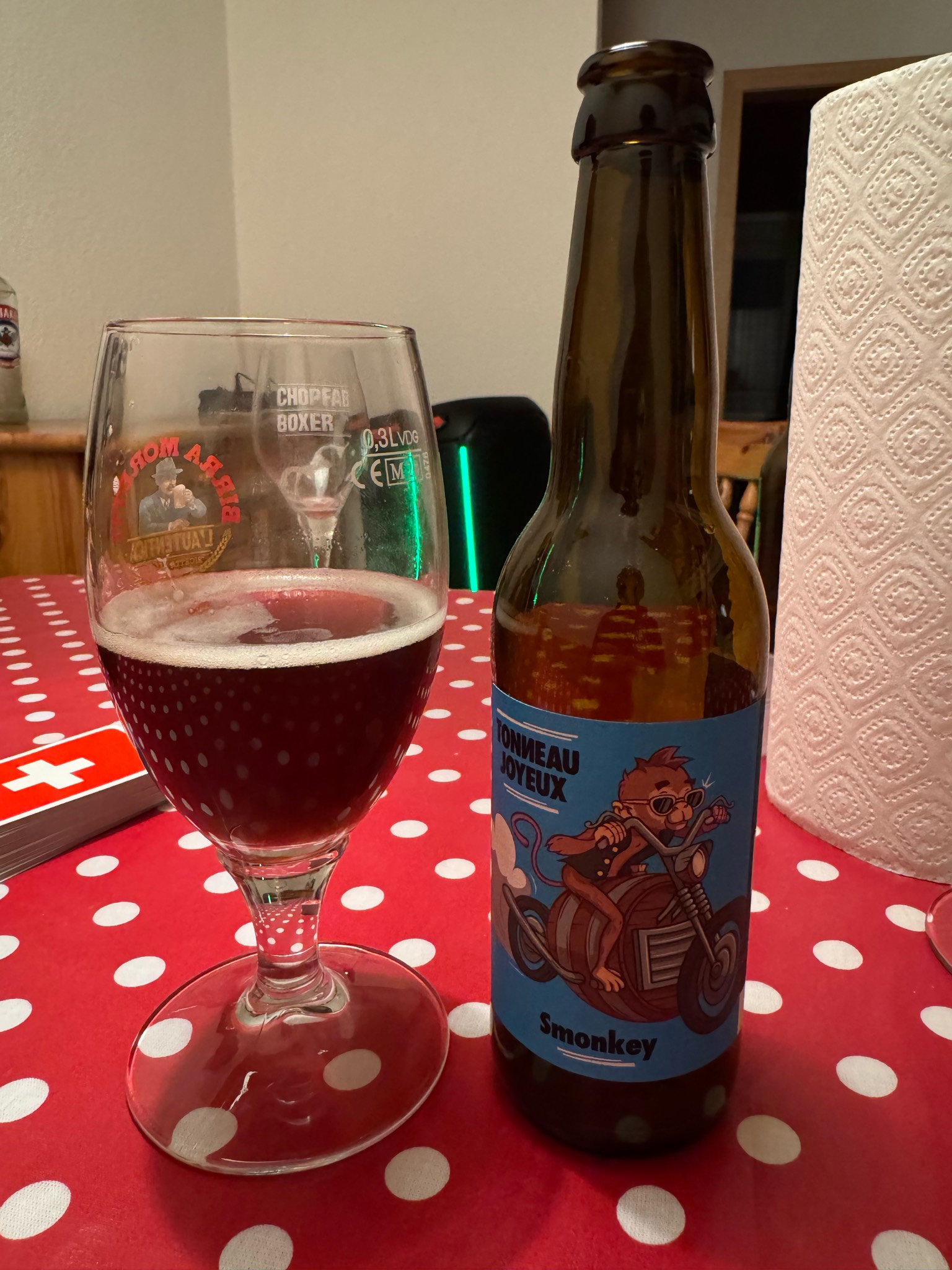 tonneau joyeux, Smonkey