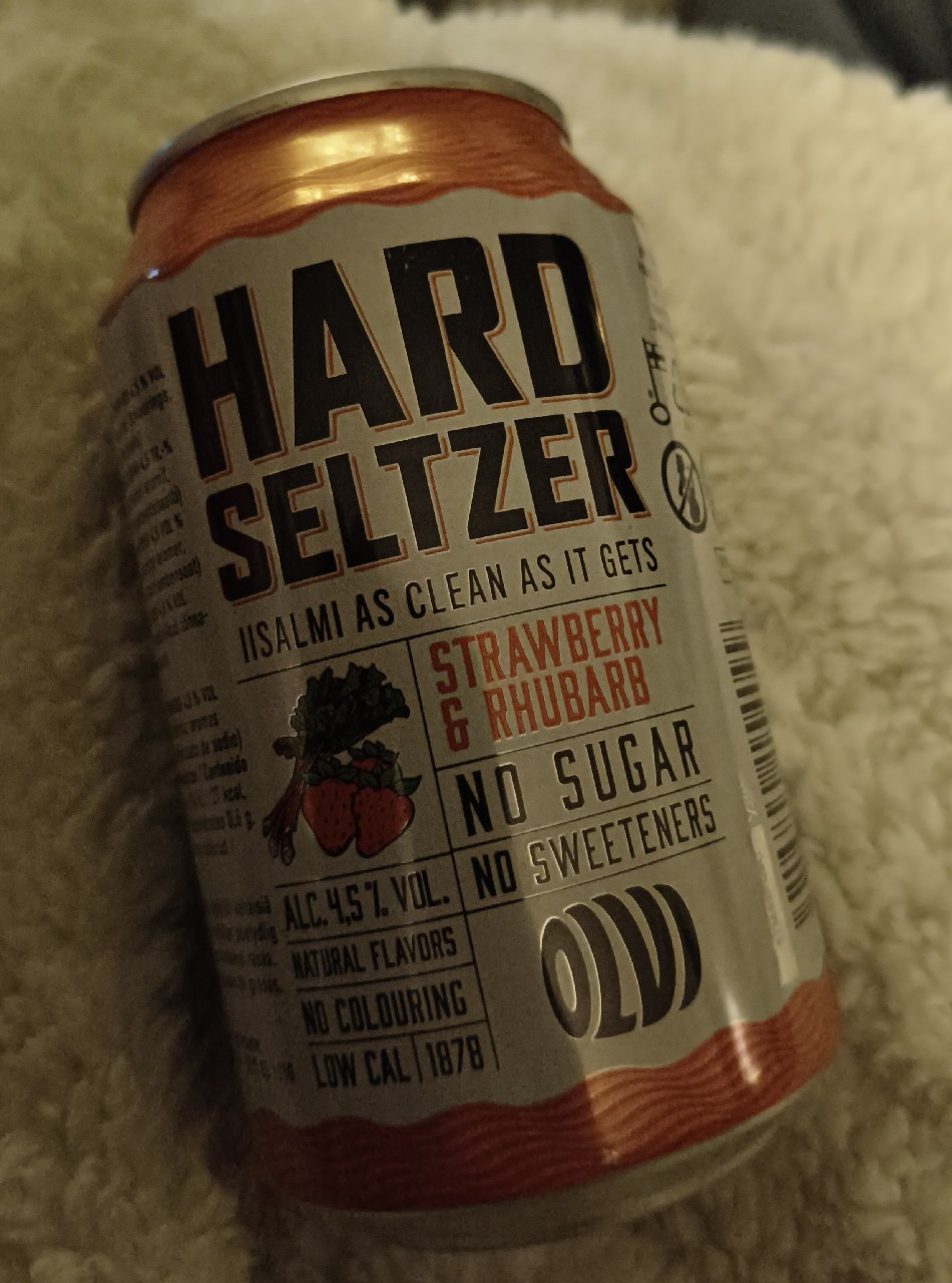 Hard Seltzer Strawberry & Rhubarb, Finland