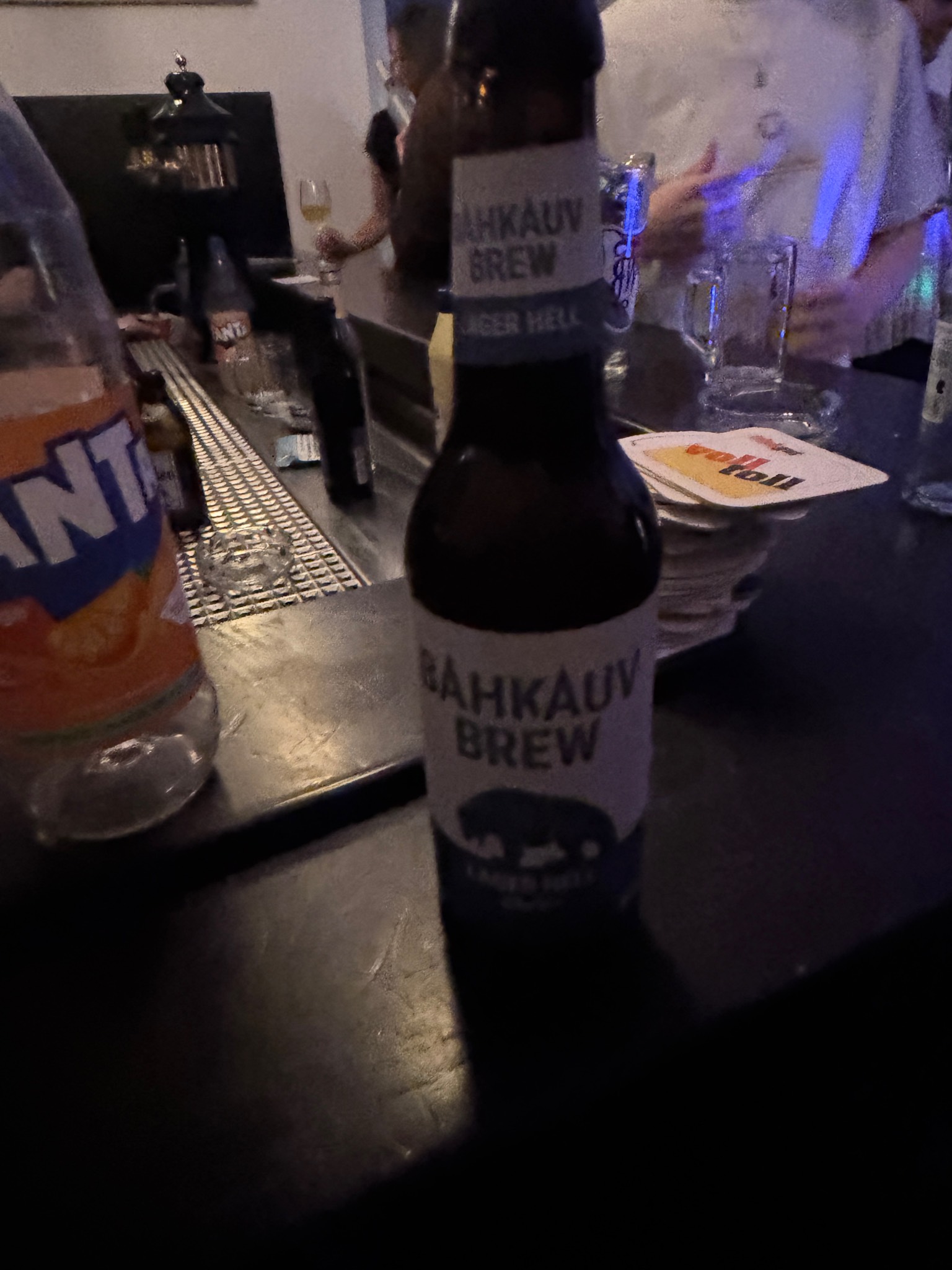 Lager Hell Unfiltriert, Bahkauv Brew