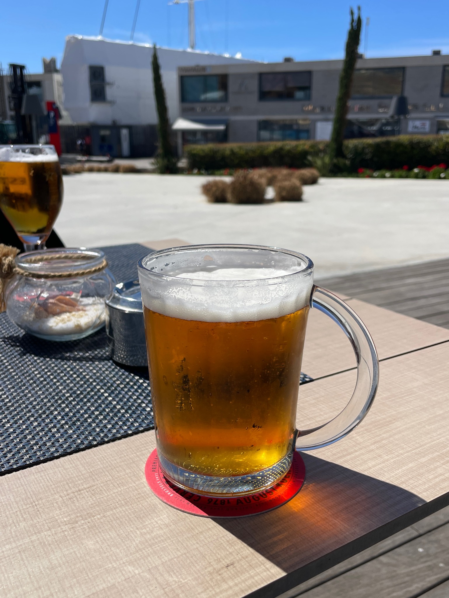 Alhambra Especial, Alhambra (Grupo Mahou-San Miguel)