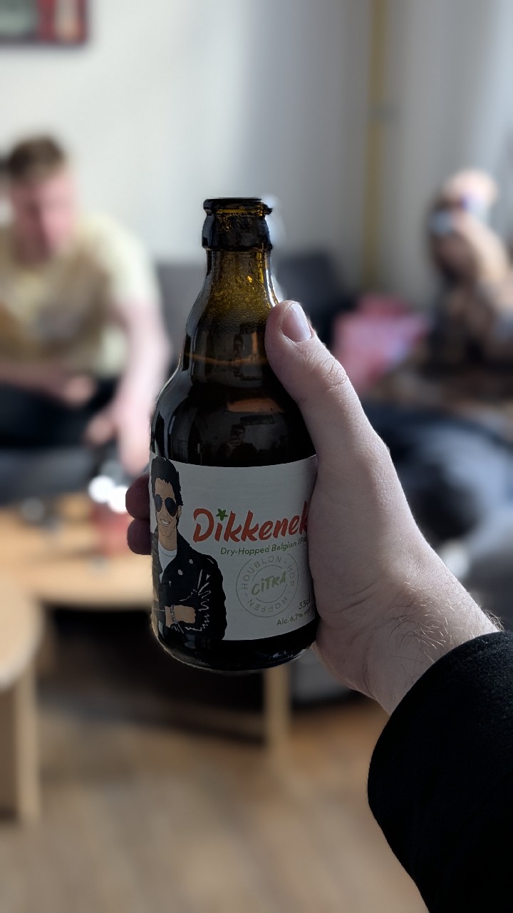 Dikkenek Citra Hop, Belgium