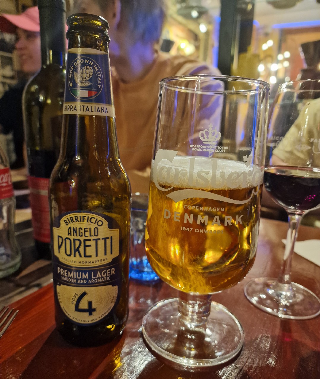 4 Luppoli L'Originale / 4 Hops / Premium Lager, Birrificio Angelo Poretti (Carlsberg Group)