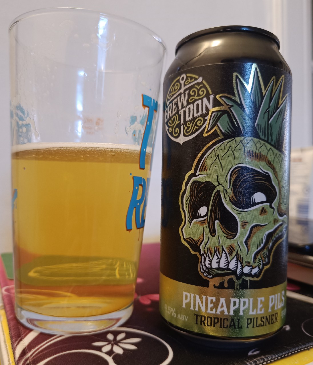 Pineapple Pils, Brew Toon