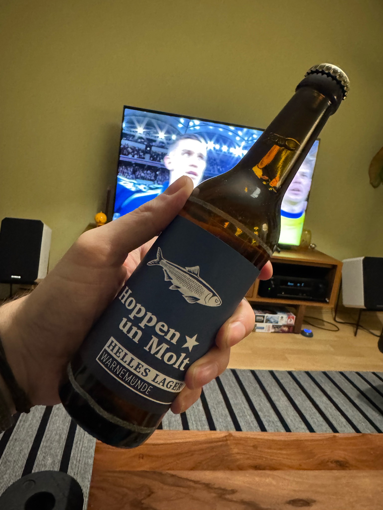 Hoppen un Molt Helles Lager, Hoppen un Molt