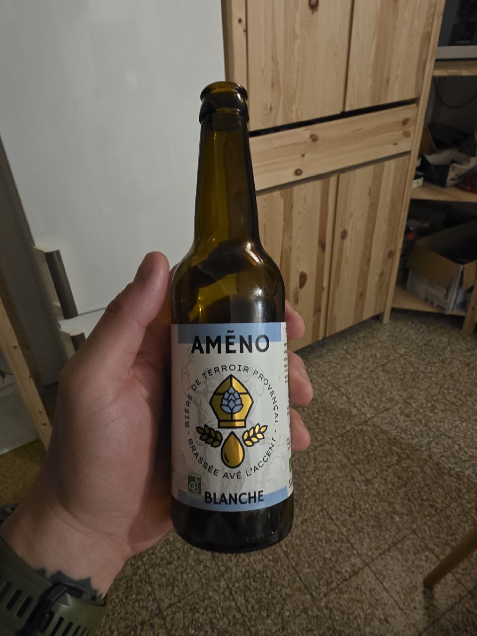 Ameno Blanche, Ameno