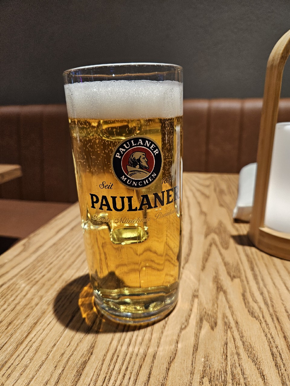 Paulaner Münchner Hell / Münchner Lager / Original Munich Lager, Paulaner Brauerei