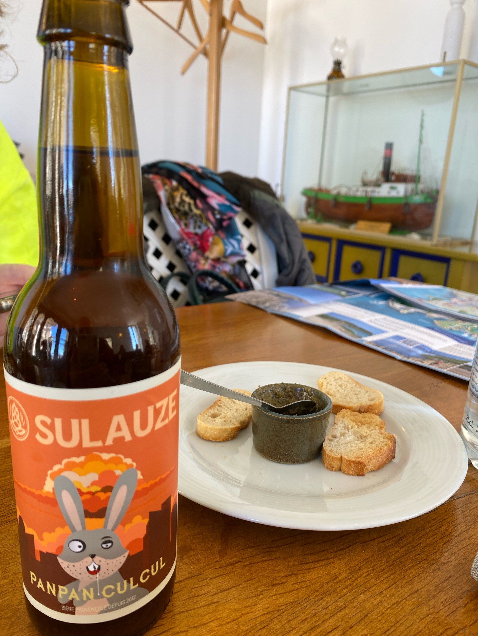 Pan Pan Cul Cul, Brasserie De Sulauze