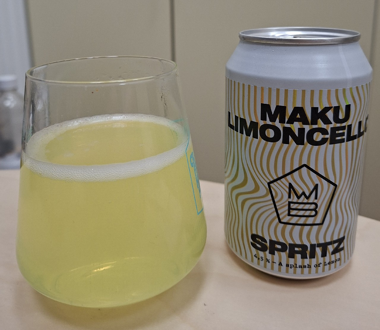 Limoncello Spritz, Finland