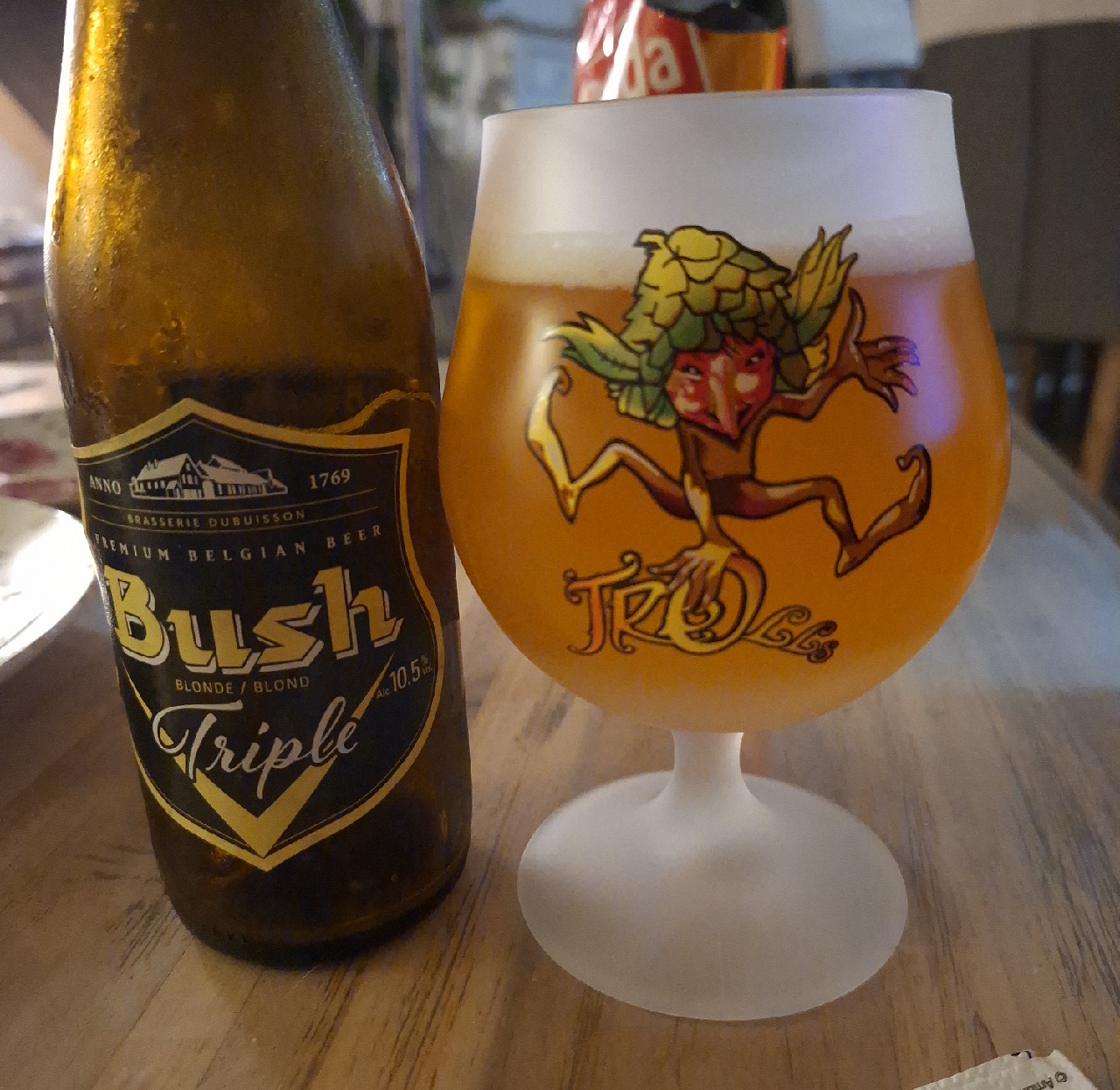 Bush Blonde Triple, Brasserie Dubuisson