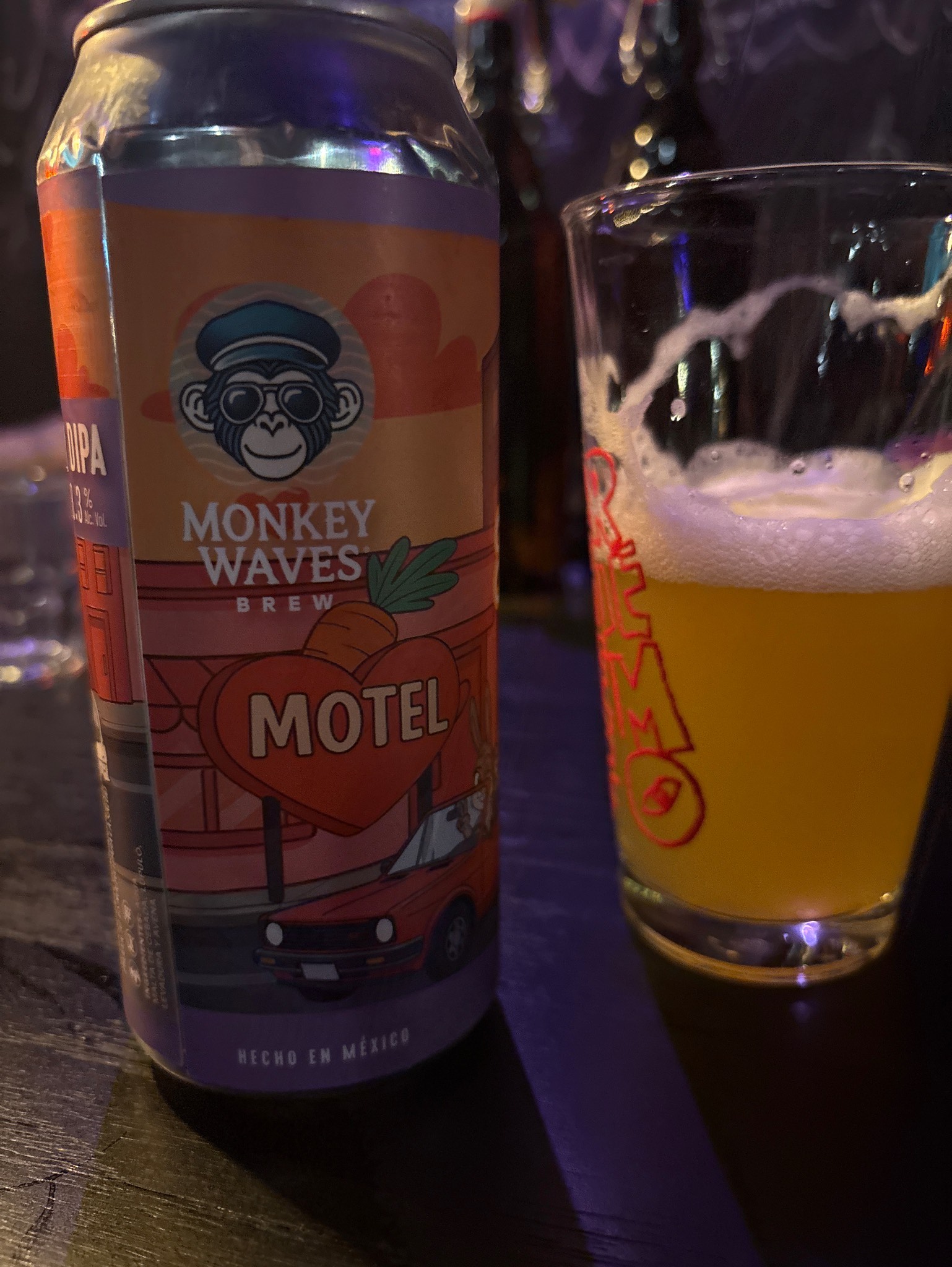 Fila en el 5 letras, Monkey waves brew