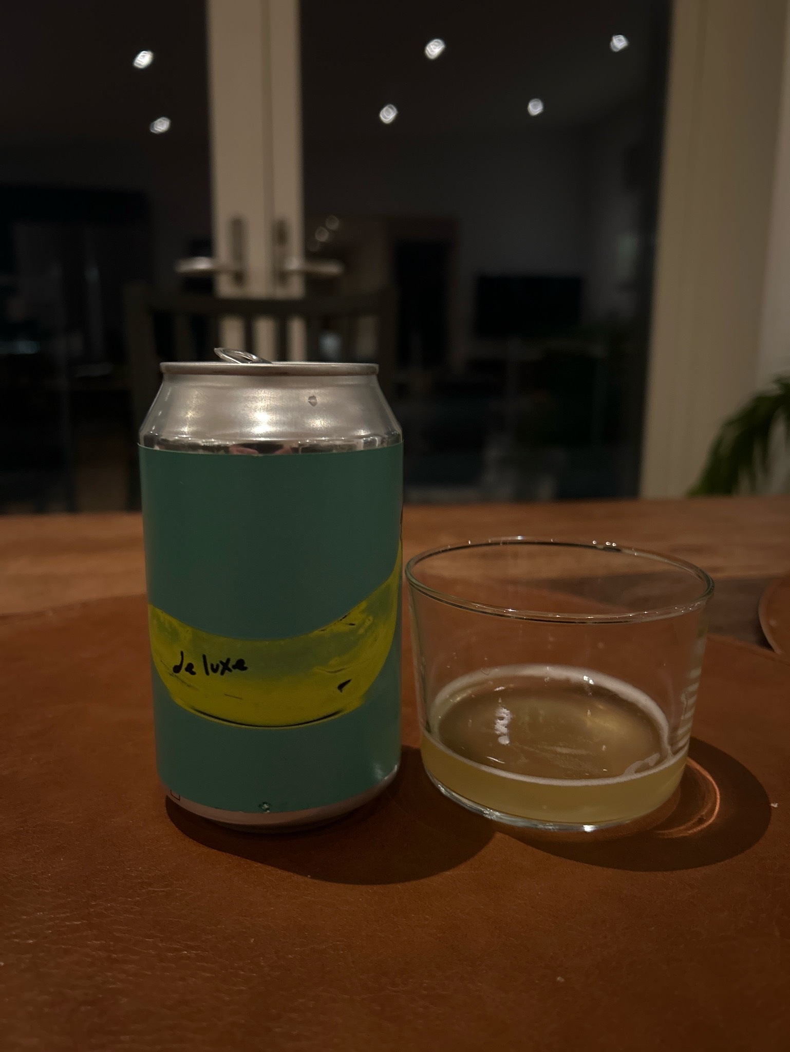 Nik gose bananas de luxe, Sweden