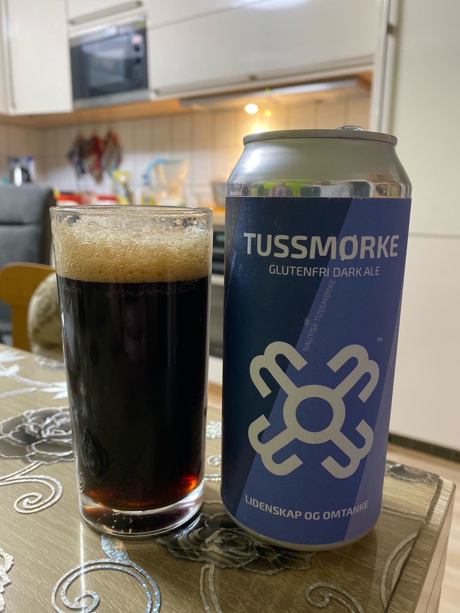 Tussmørke, Hogna brygg