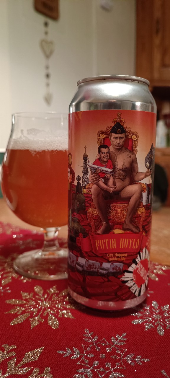Putin Huylo, Pravda Beer Theatre / Театр Пива Правда