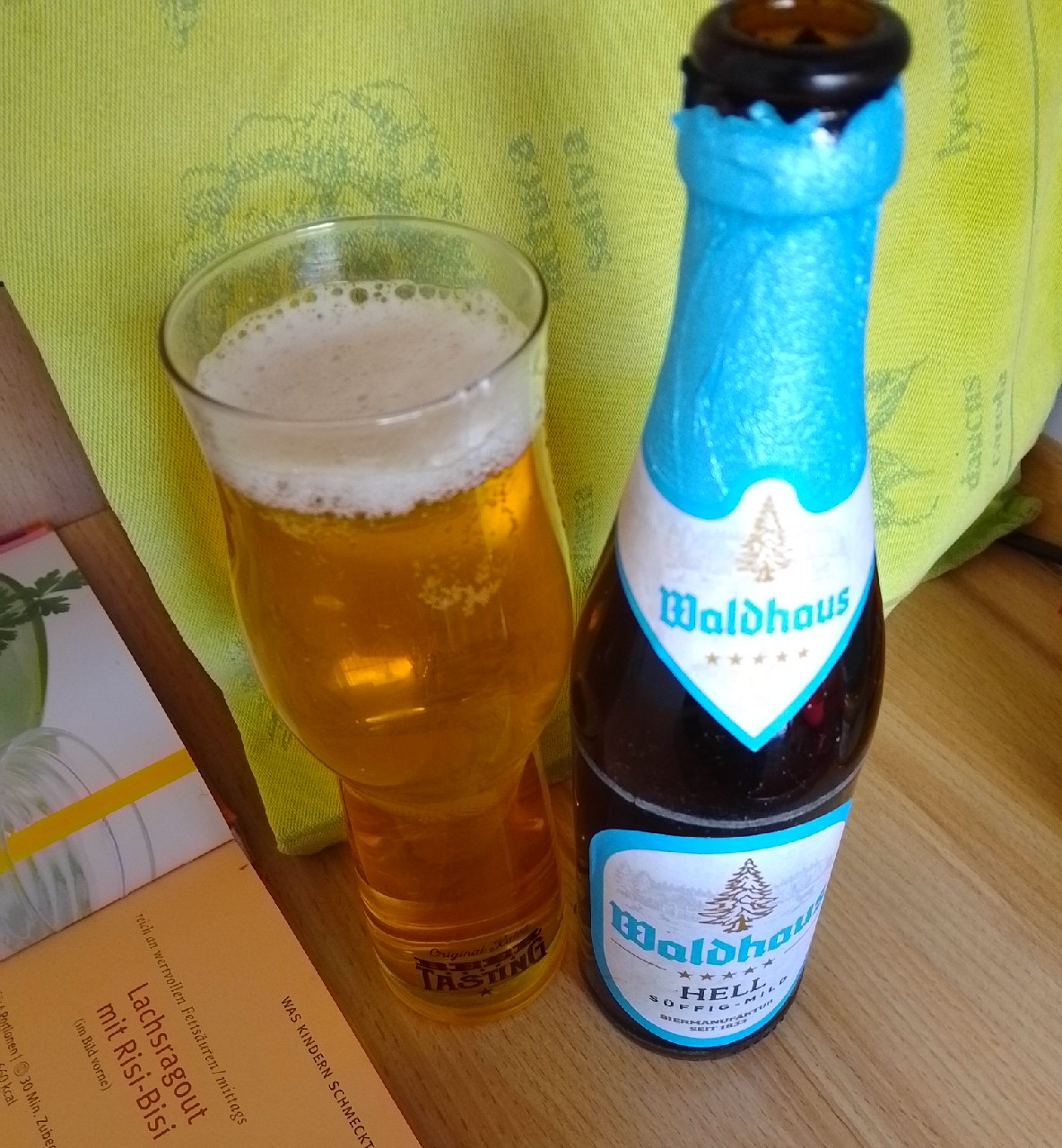 Hell, Waldhaus Privatbrauerei