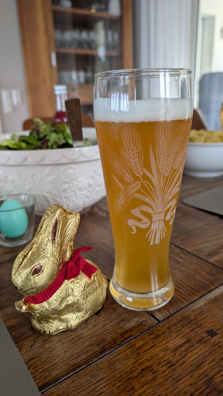 Erdinger Leicht, Erdinger Weissbräu