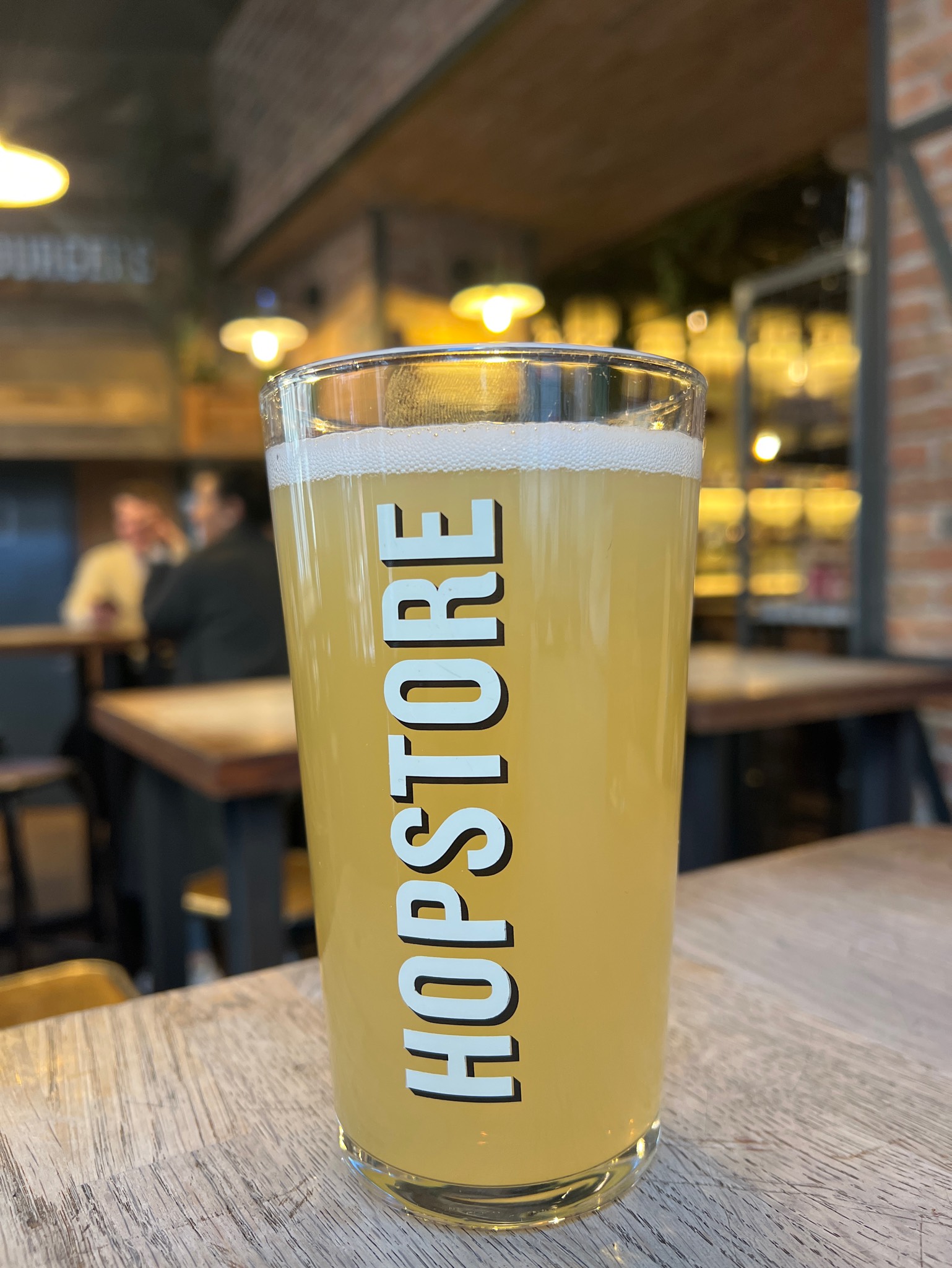 Le Temps Du Bonheur, France