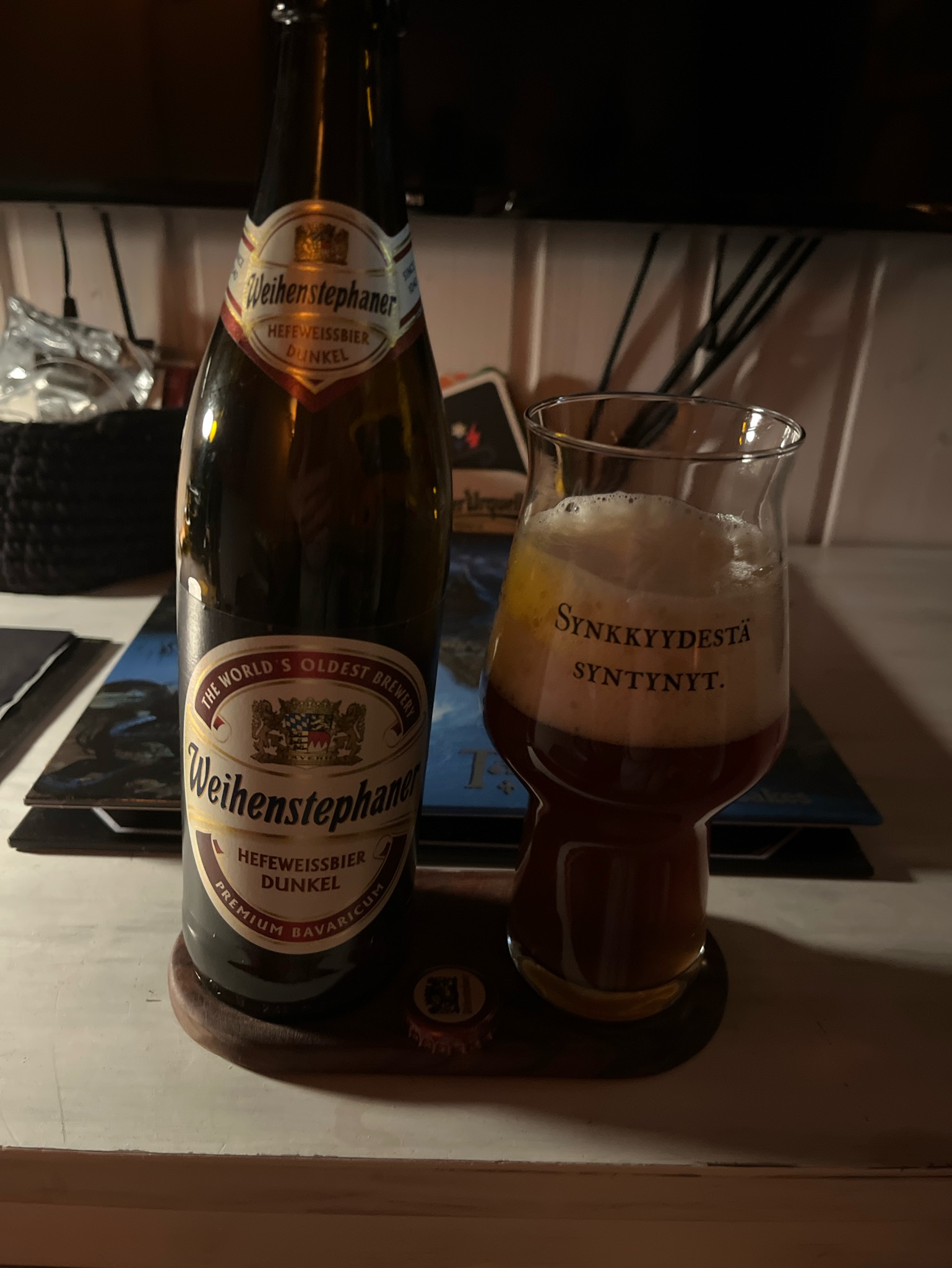 Weihenstephaner Hefeweissbier Dunkel, Bayerische Staatsbrauerei Weihenstephan