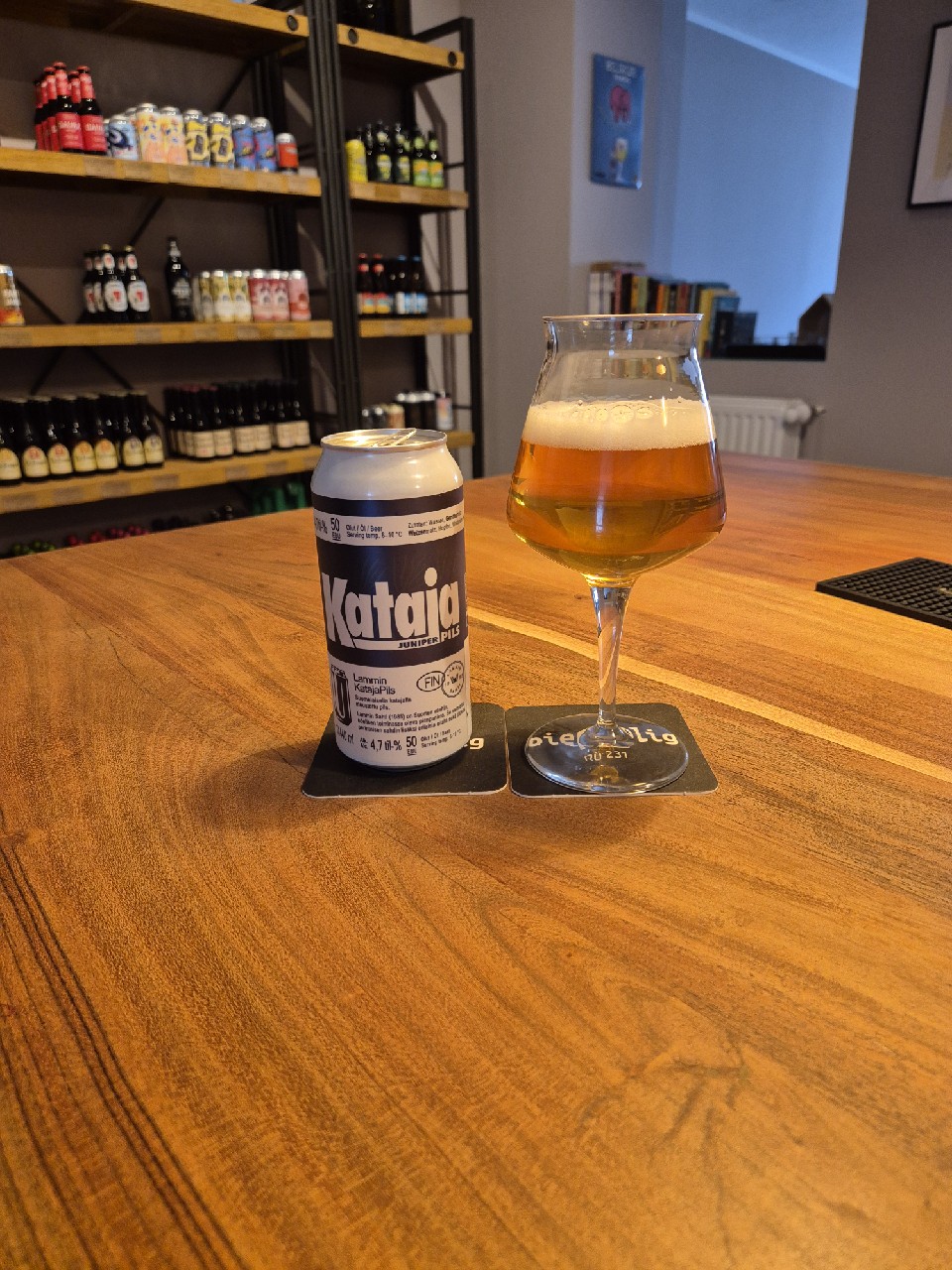 Kataja Pils, Finland