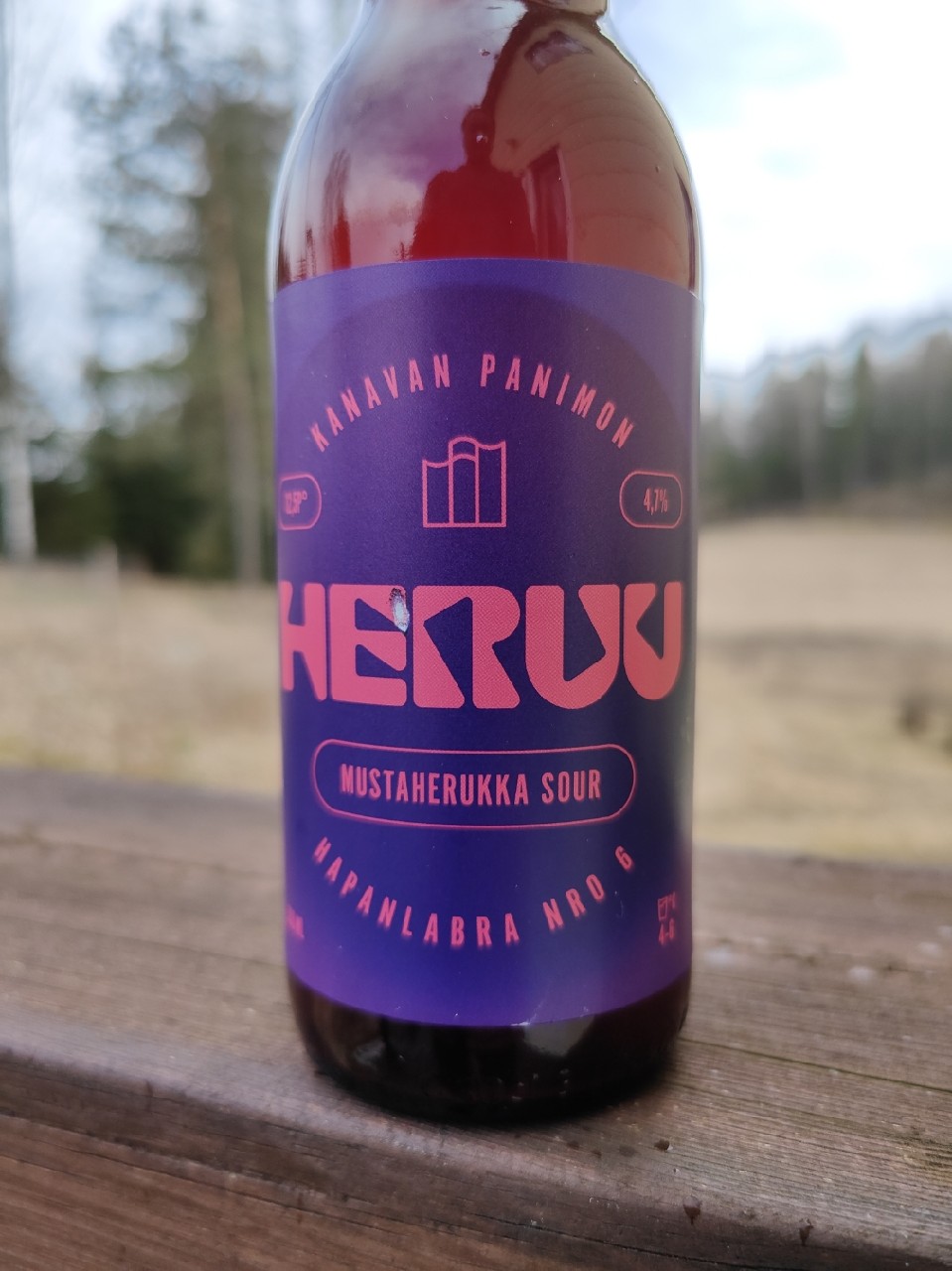 Heruu Mustaherukka Sour (Hapanlabra Nro 6), Finland