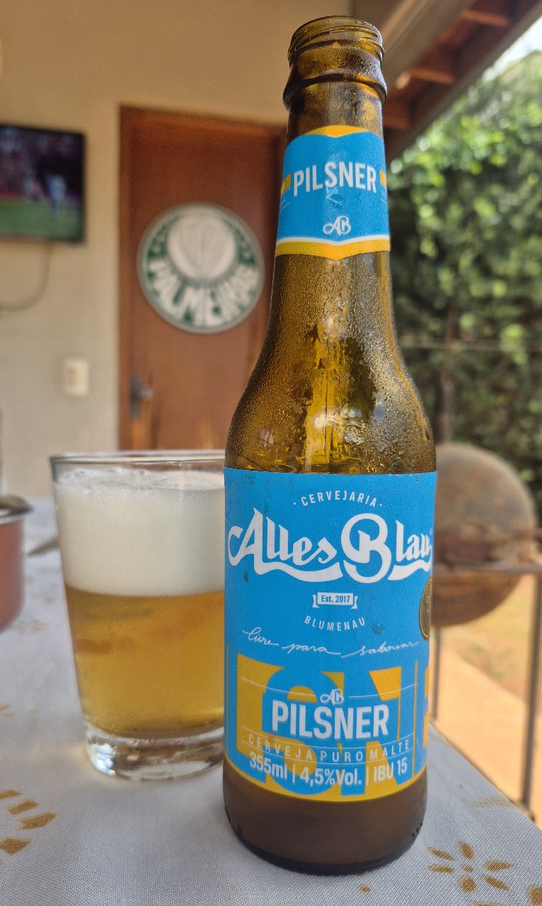 Alles Blau Pilsen, Alles Blau