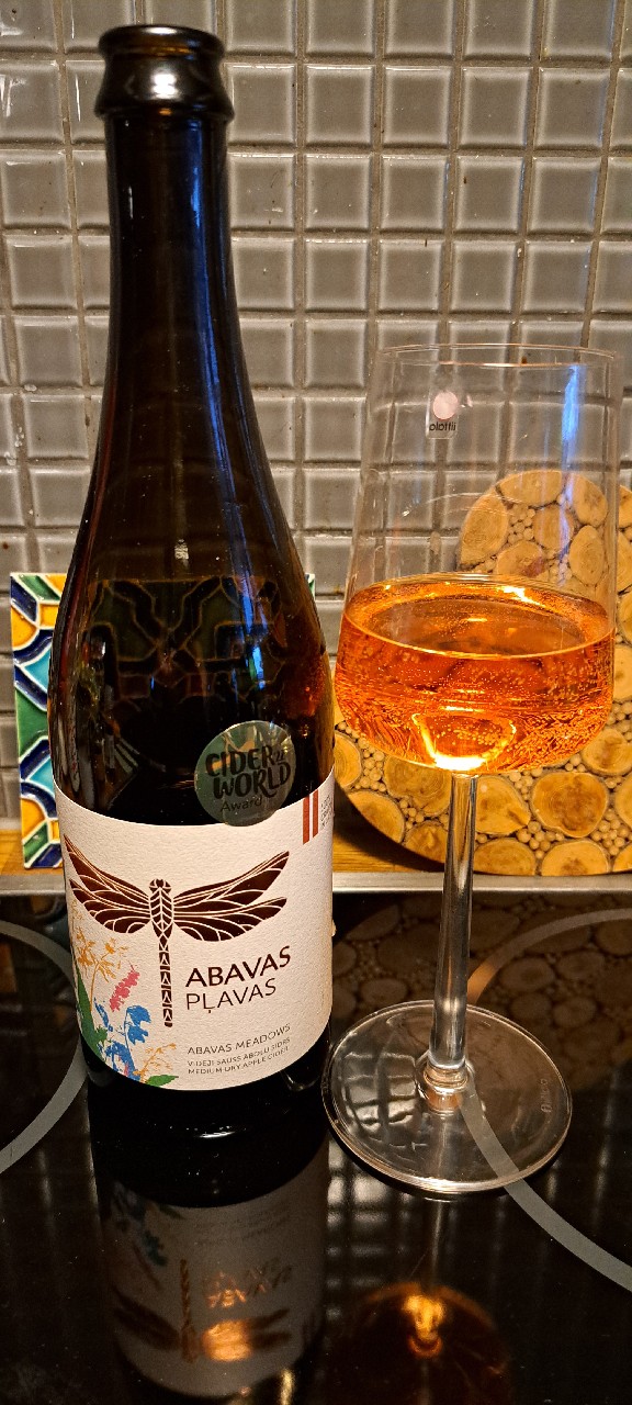 Abavas Plavas, Abavas Dārzi