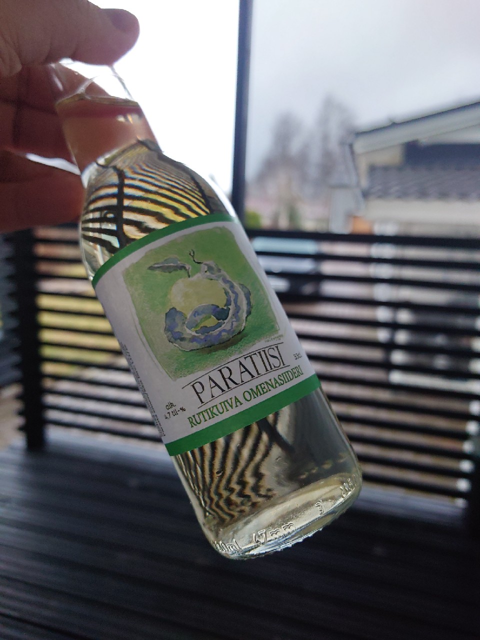 Paratiisi Rutikuiva, Alahovin Viinitila ja Panimo