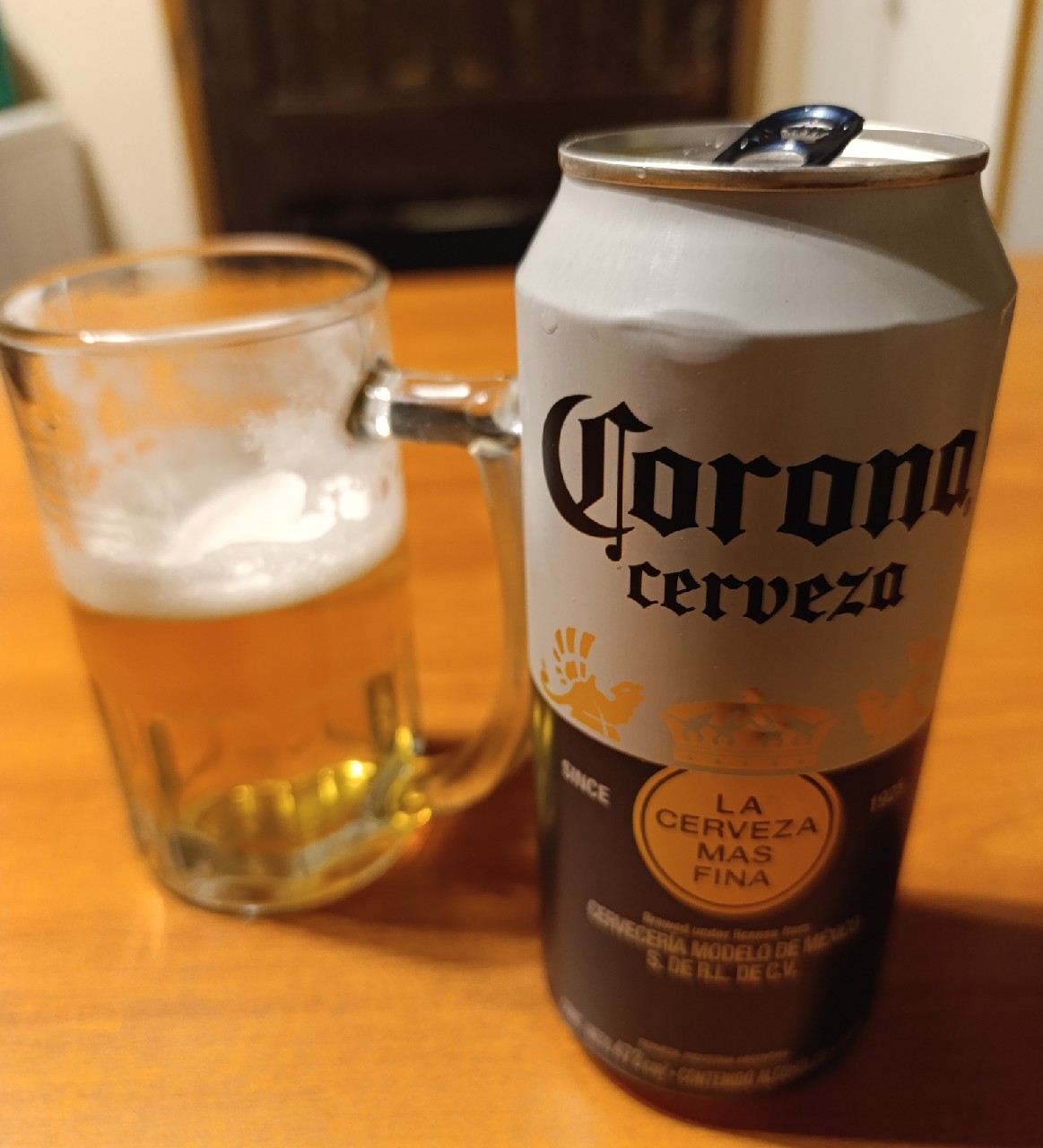 Corona Cerveza, Cerveza