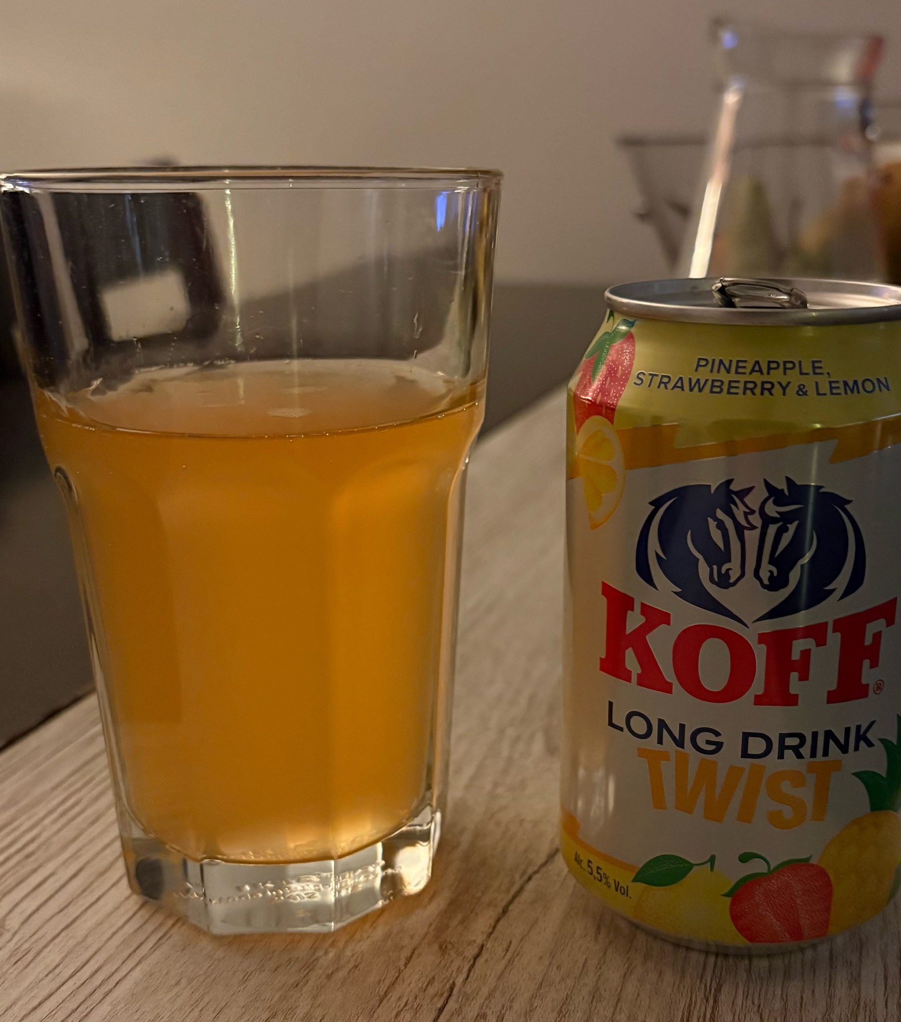 KOFF Long Drink Twist, Finland