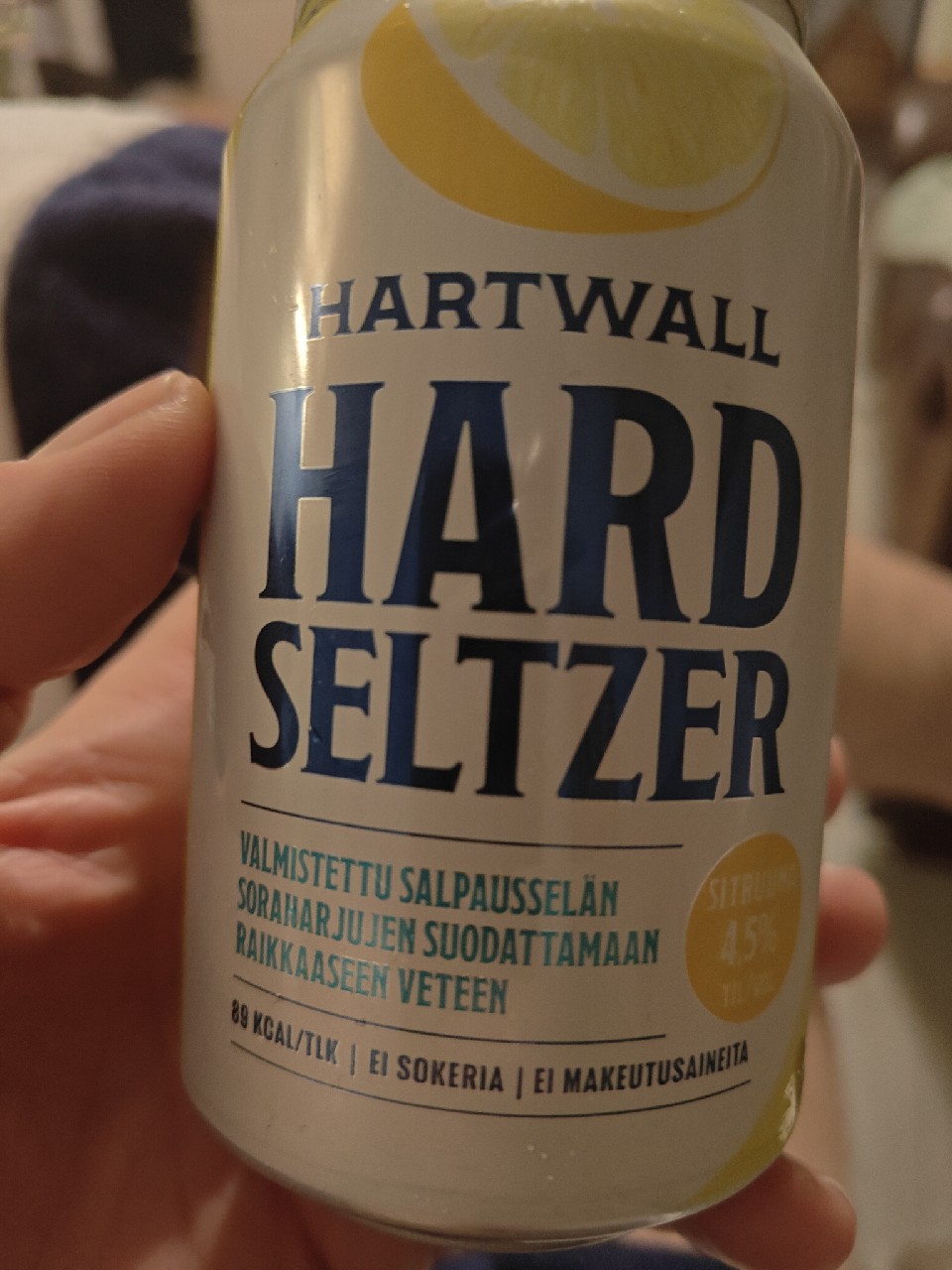 Hard Seltzer Sitruuna, Finland