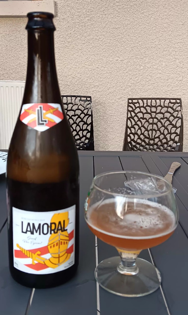 Lamoral, Brouwerij Van Den Bossche