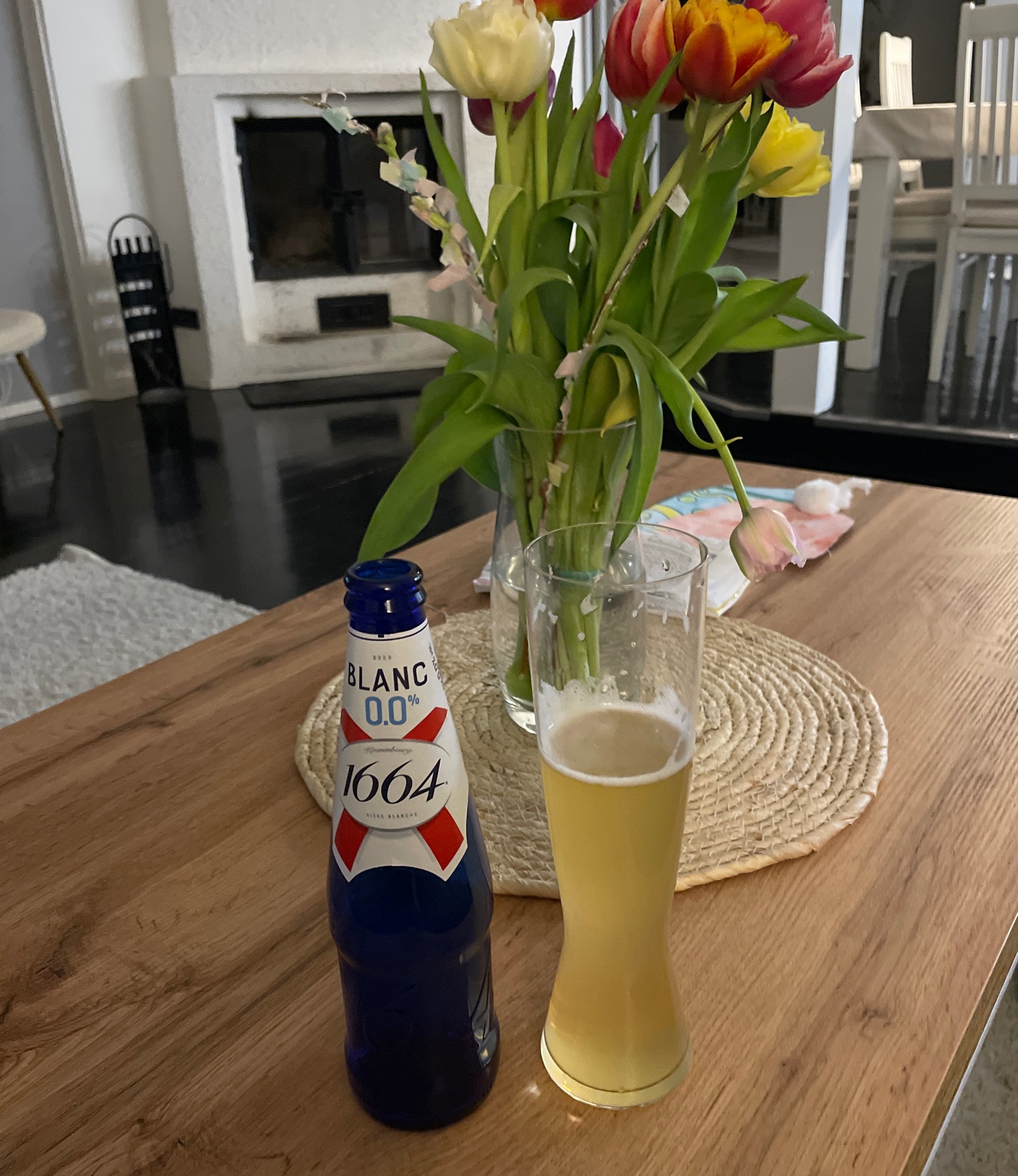 1664 Blanc Sans Alcool, France