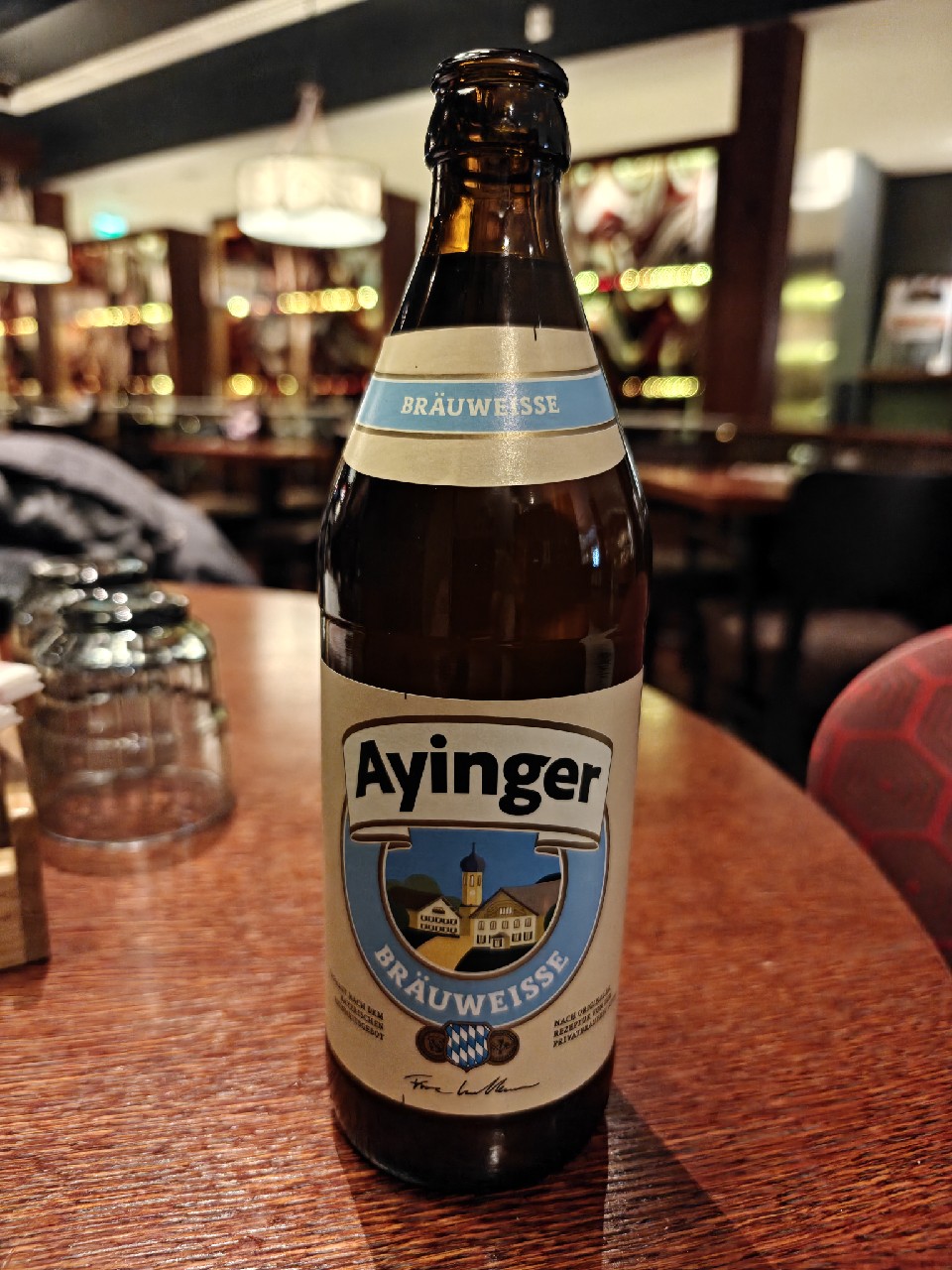 Ayinger Bräuweisse, Germany