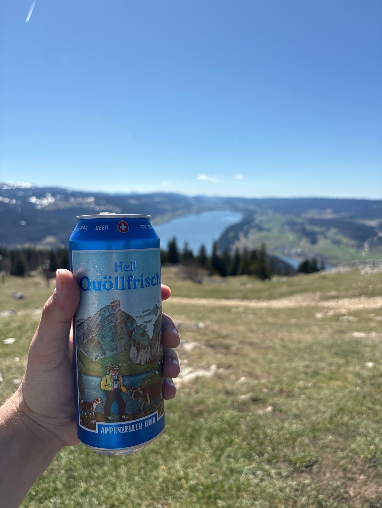 Hell Quöllfrisch, Switzerland