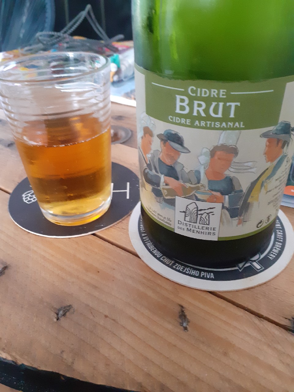 Cidre Des Menhirs Brut, Distillerie Des Menhirs