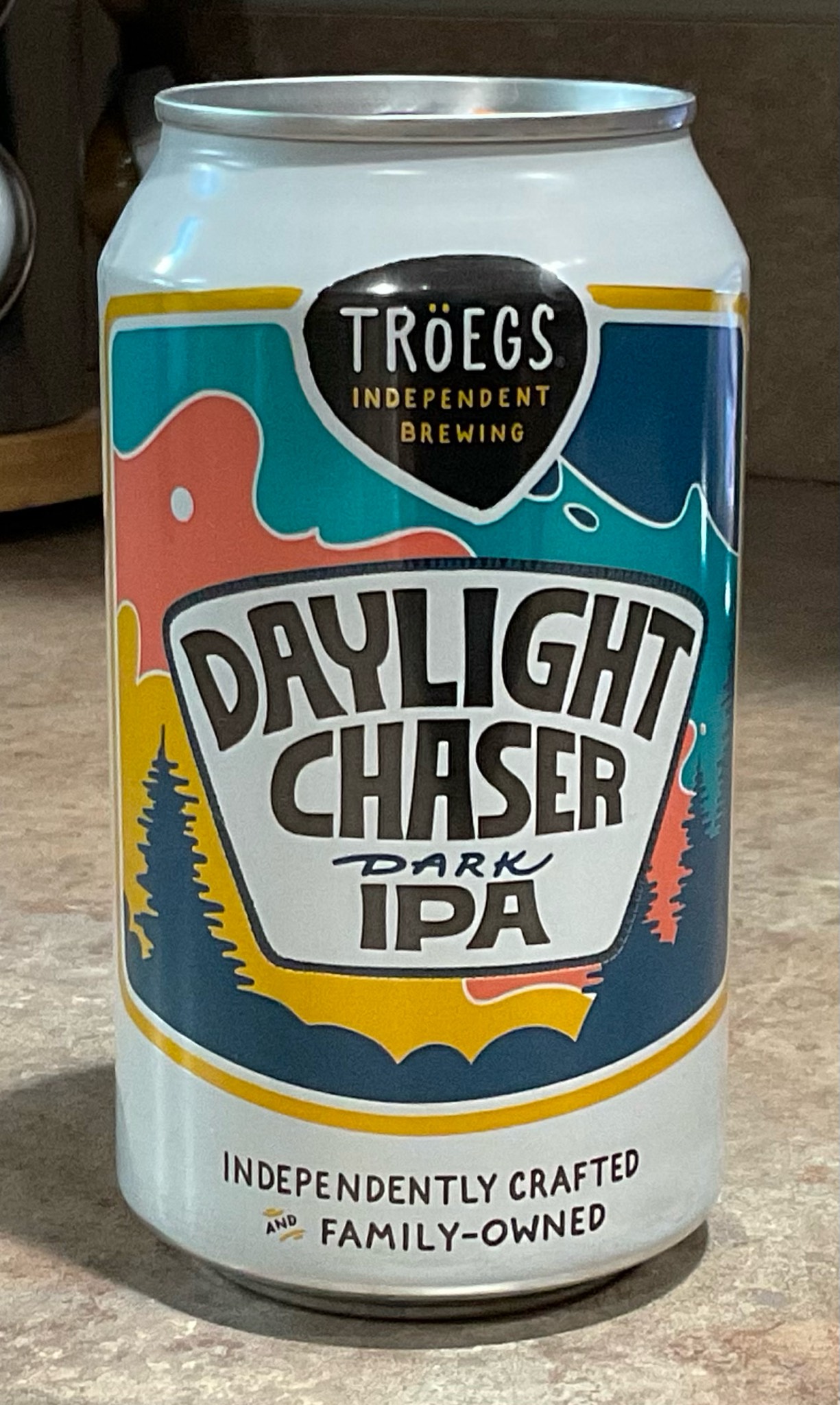 daylight chaser dark ipa, Tröegs Independent Brewing