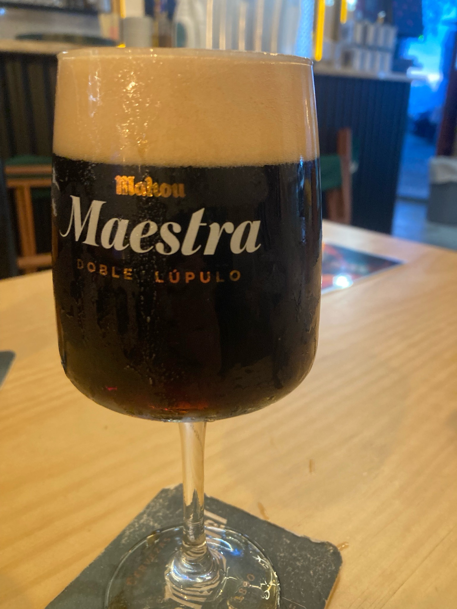Mahou Maestra Cerveza Tostada / Doble Lúpulo, Spain