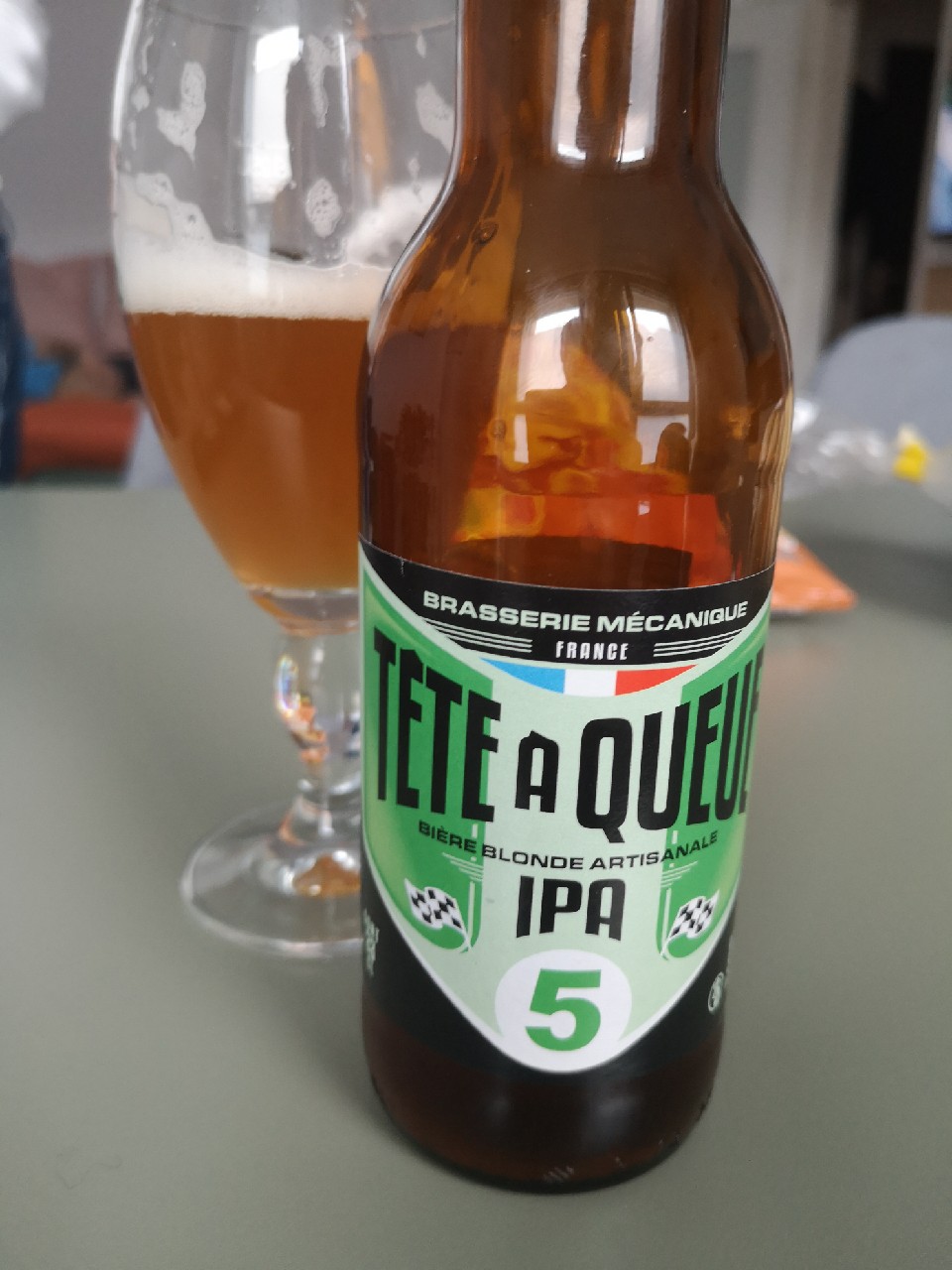 Tête À Queue, Brasserie Mécanique