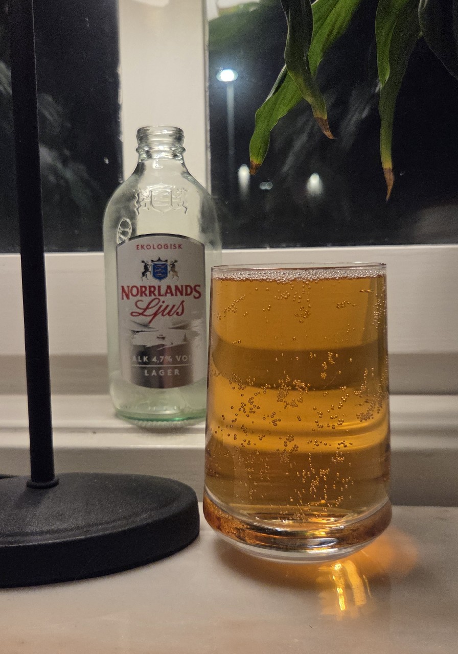 Norrlands Guld Ljus 4.7%, Sweden