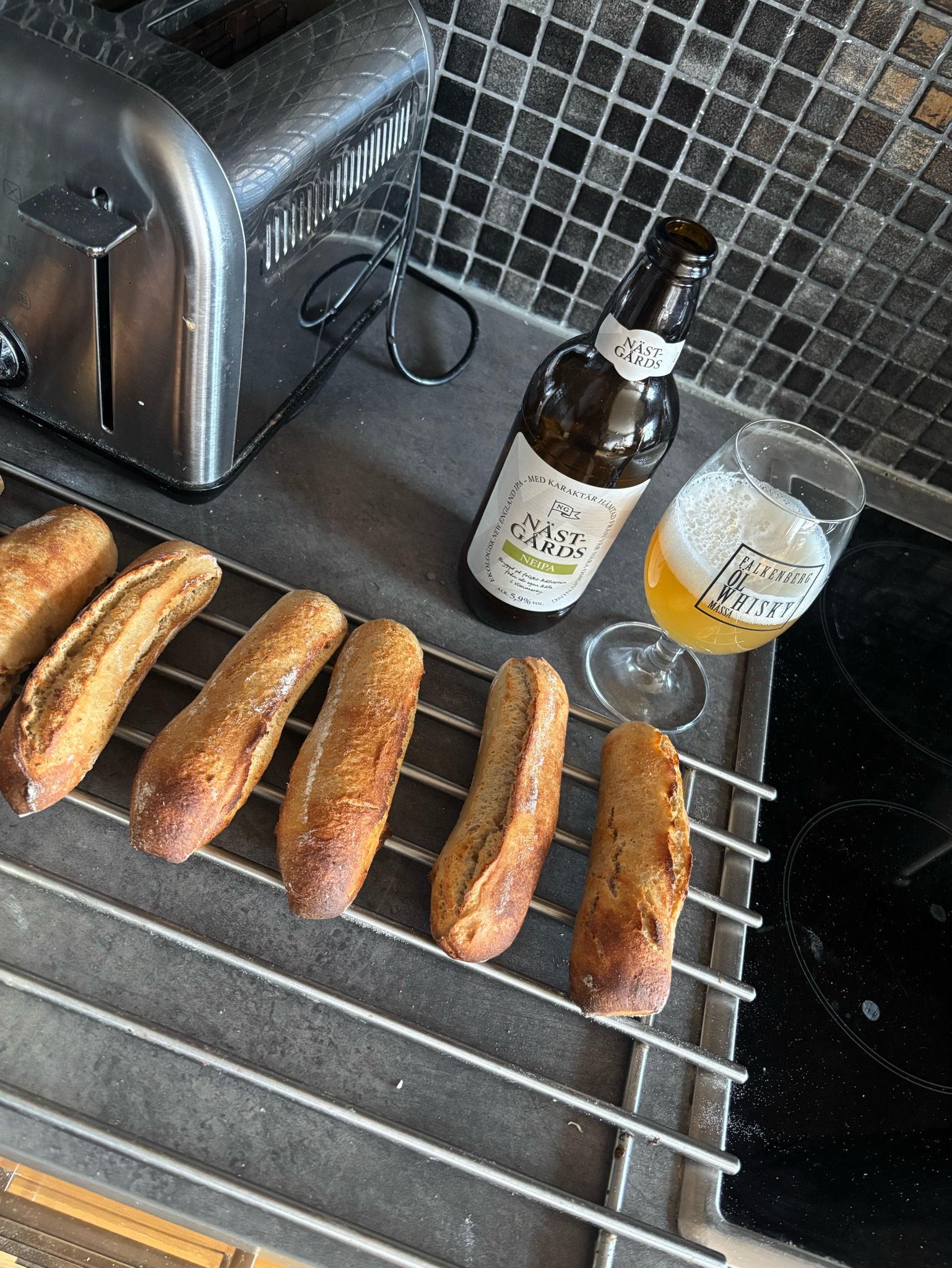 Nästgårds Lager, Sweden