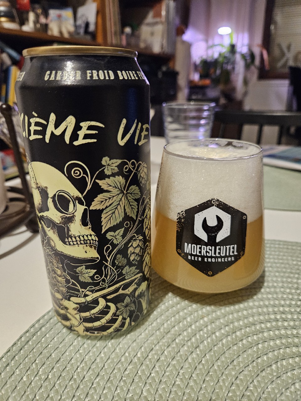 DEUXIÈME VIE, Canada