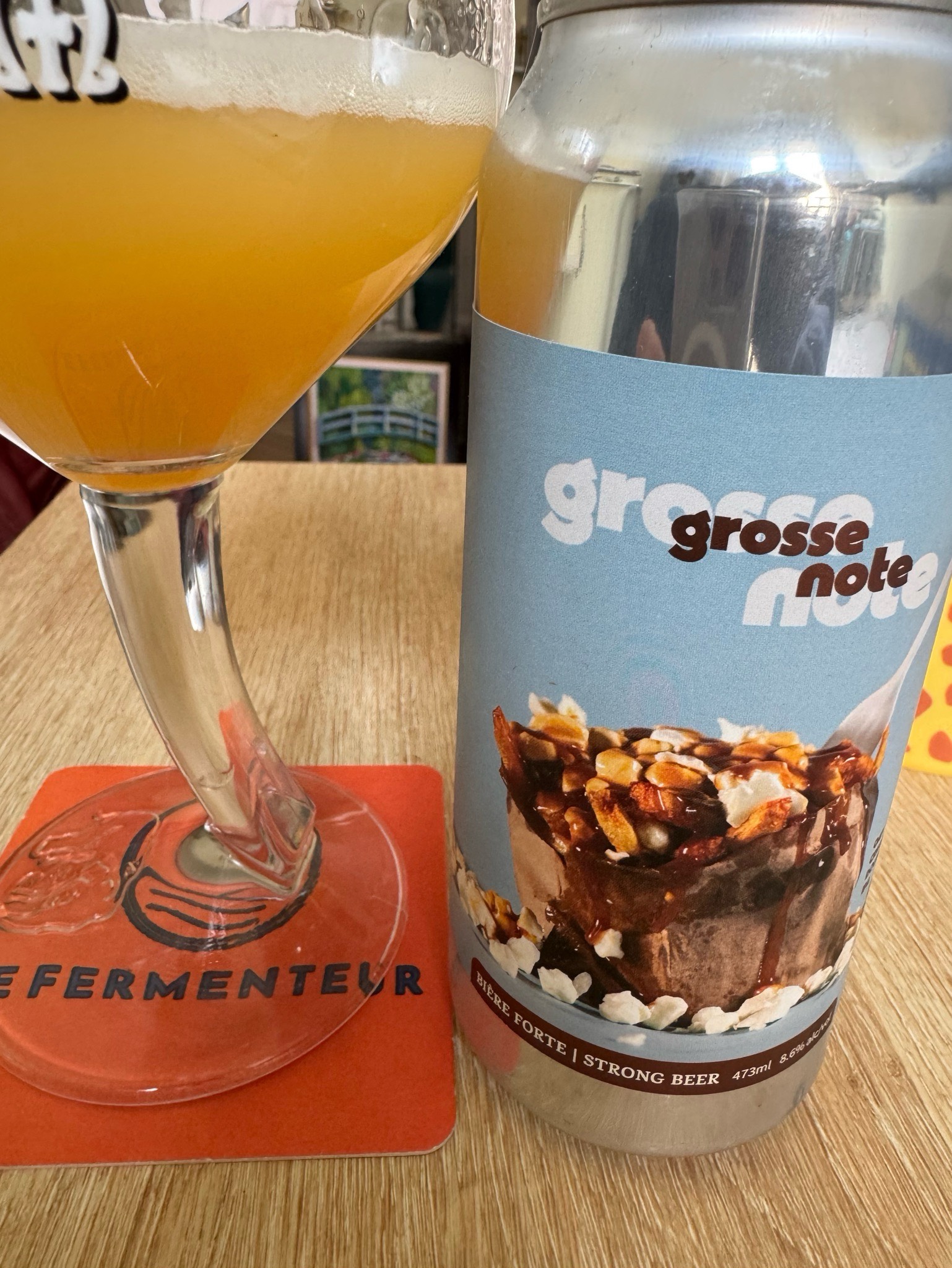 Grosse note, Brasserie Sir John Brewing Co.