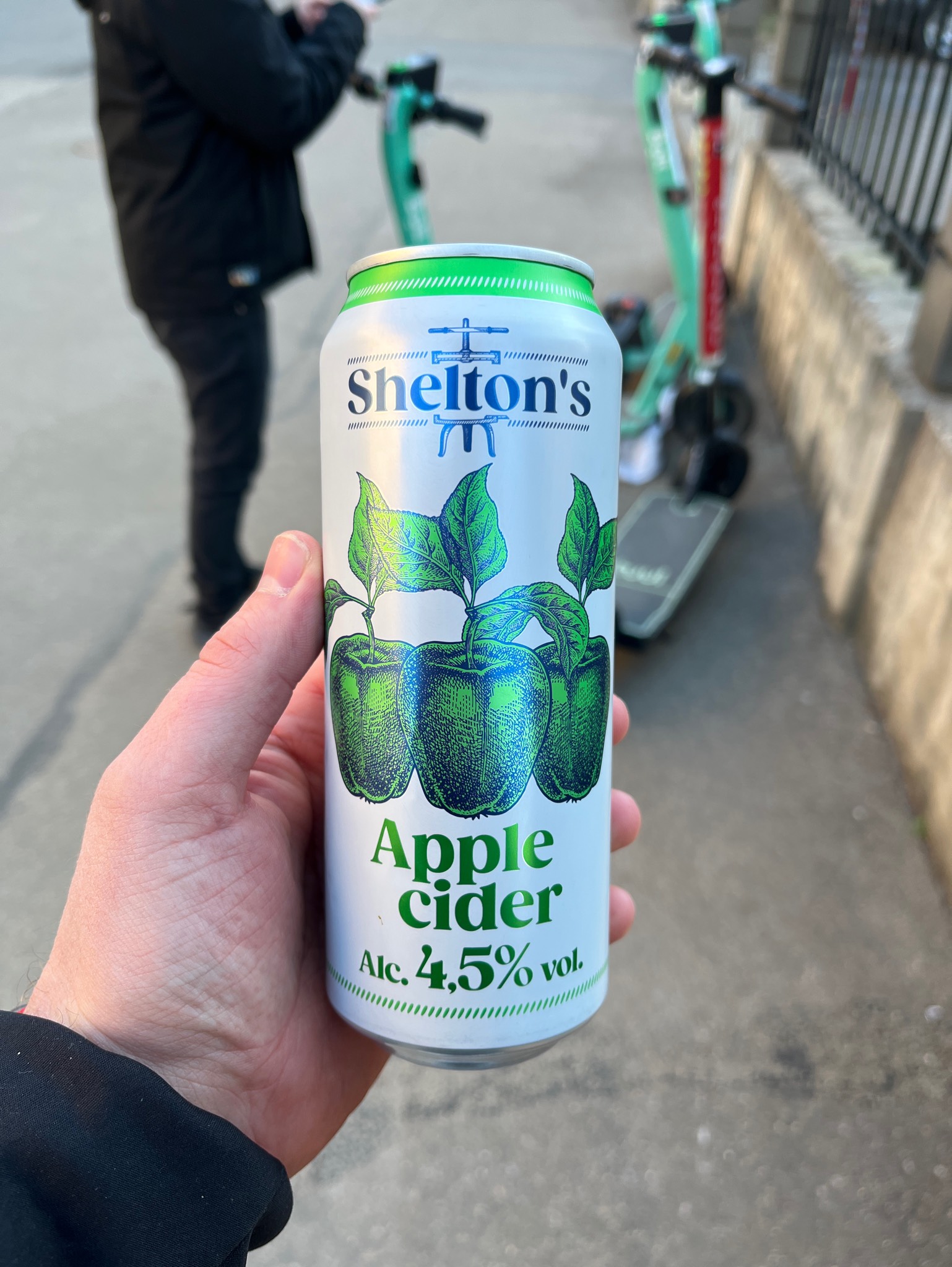 shelton's ābolu, Kauen Craft