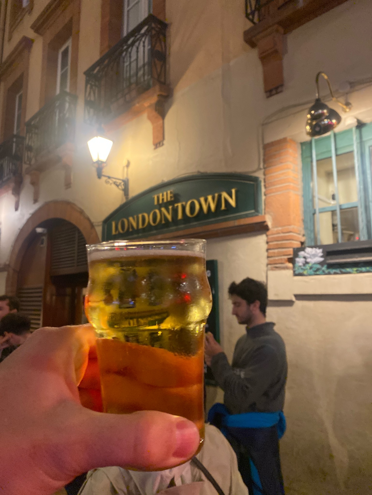 Henry Westons Oak Aged Vintage Cider 2018, Westons Cider