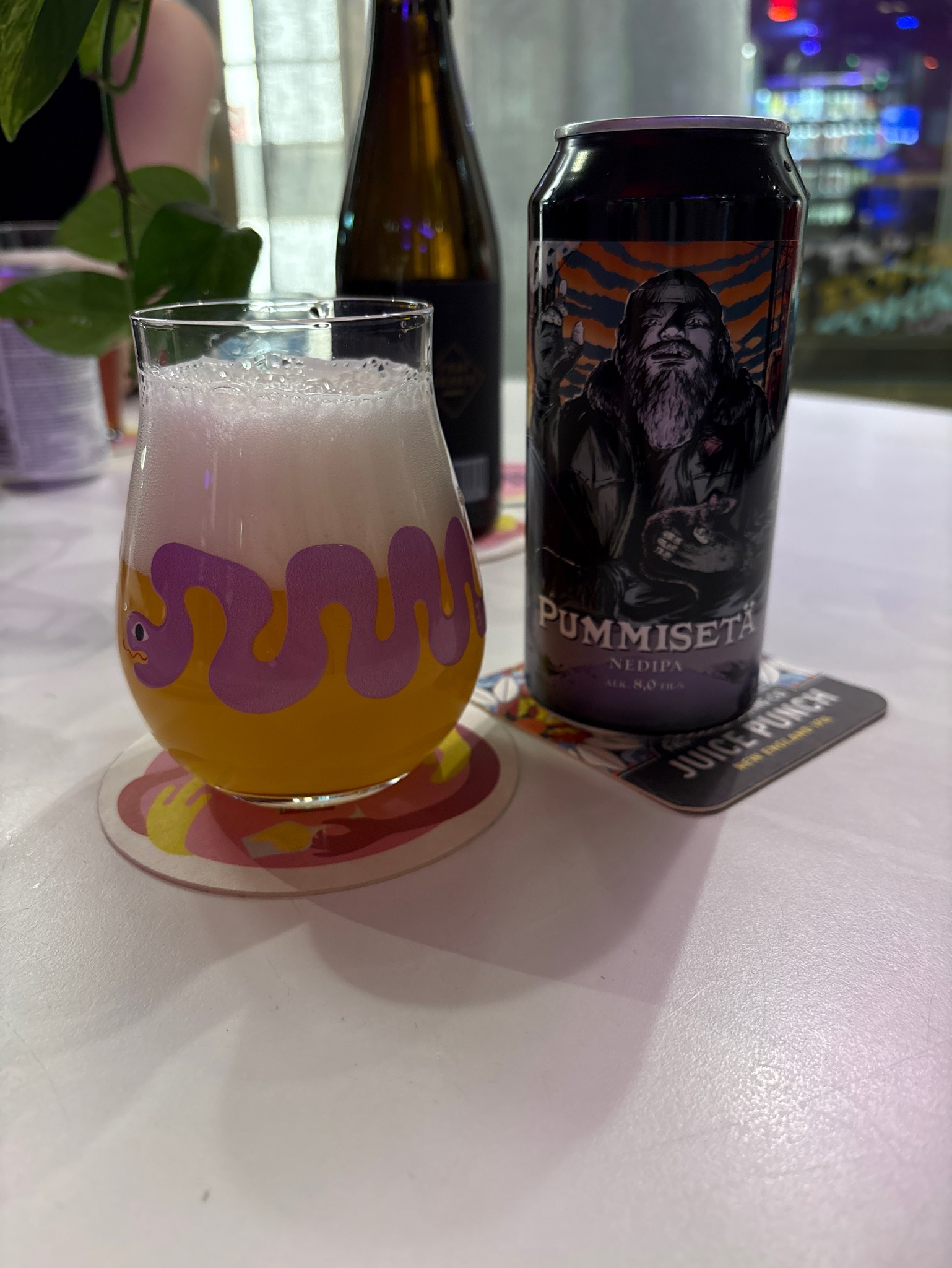 Pummisetä (2021), Finland