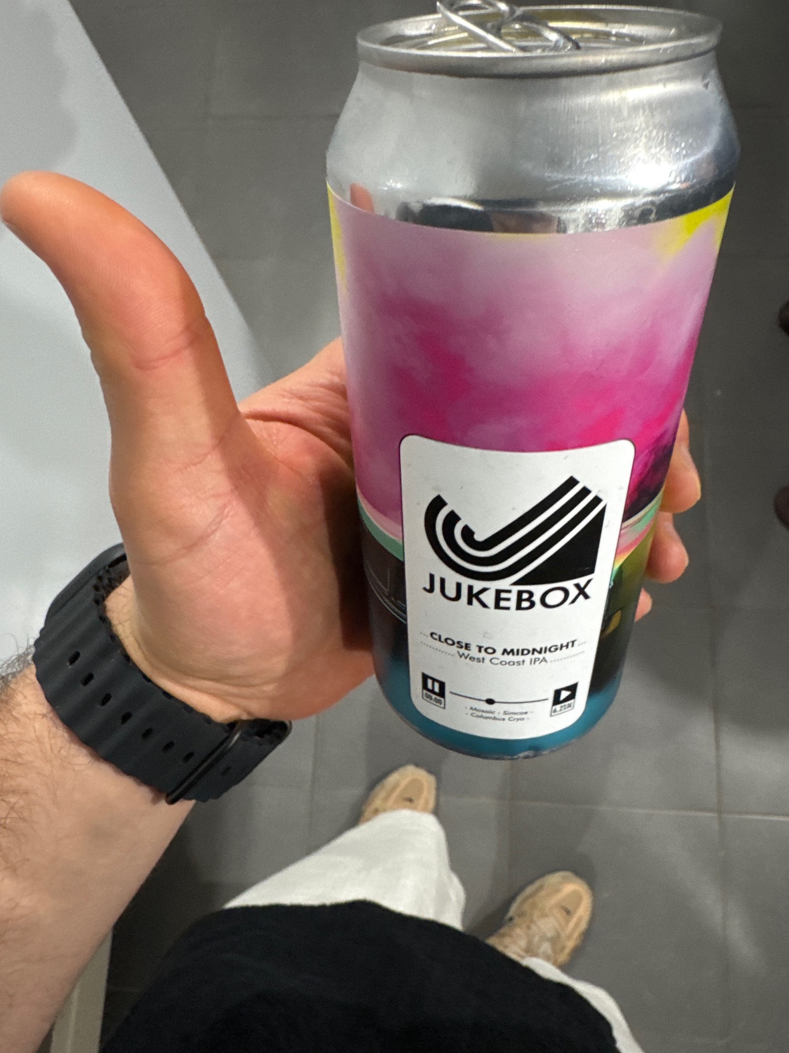 Close To Midnight, Brasserie Jukebox