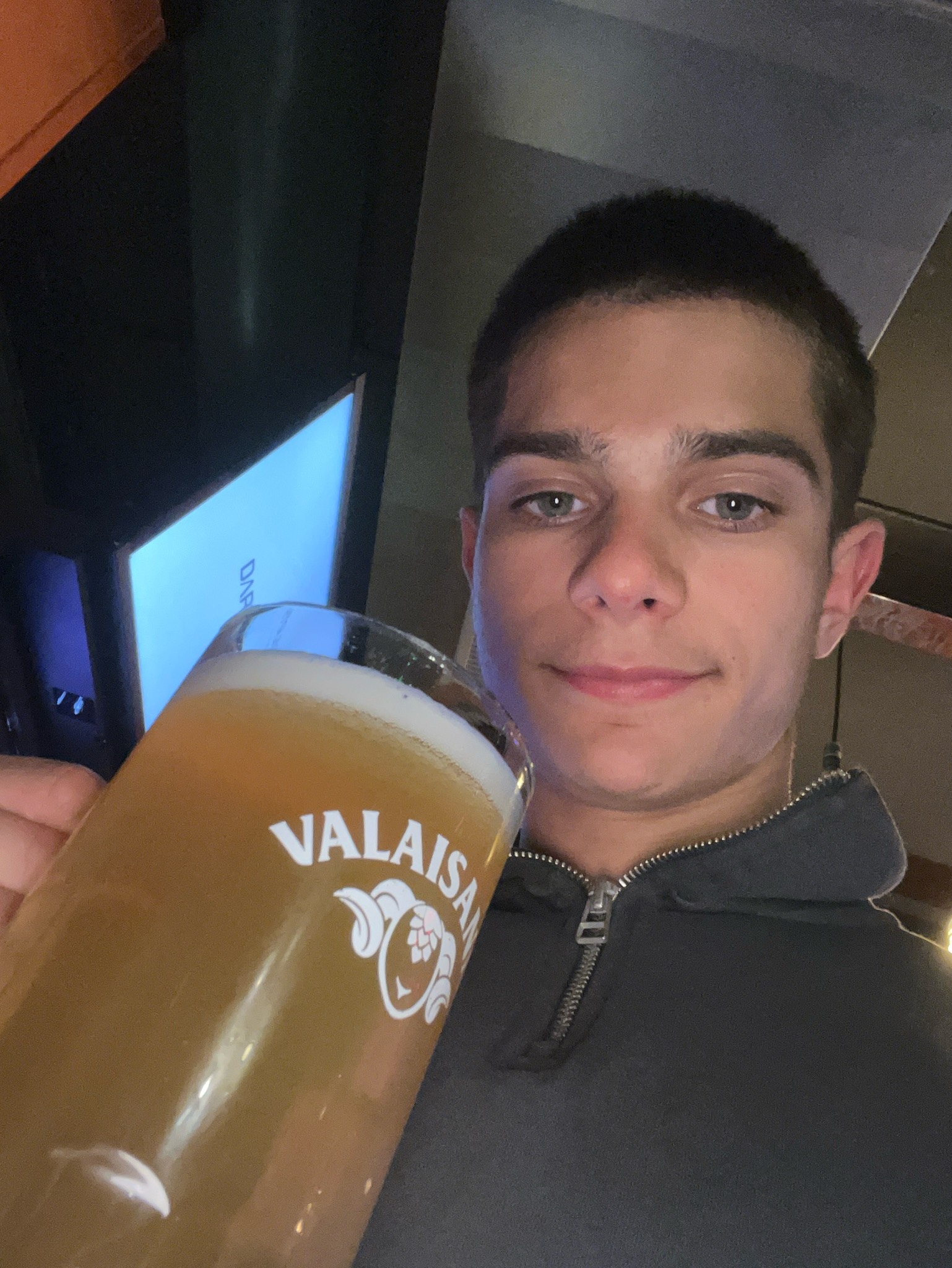 Valaisanne Zwickelbier / Bière de Cave, Valaisanne (Feldschlösschen)