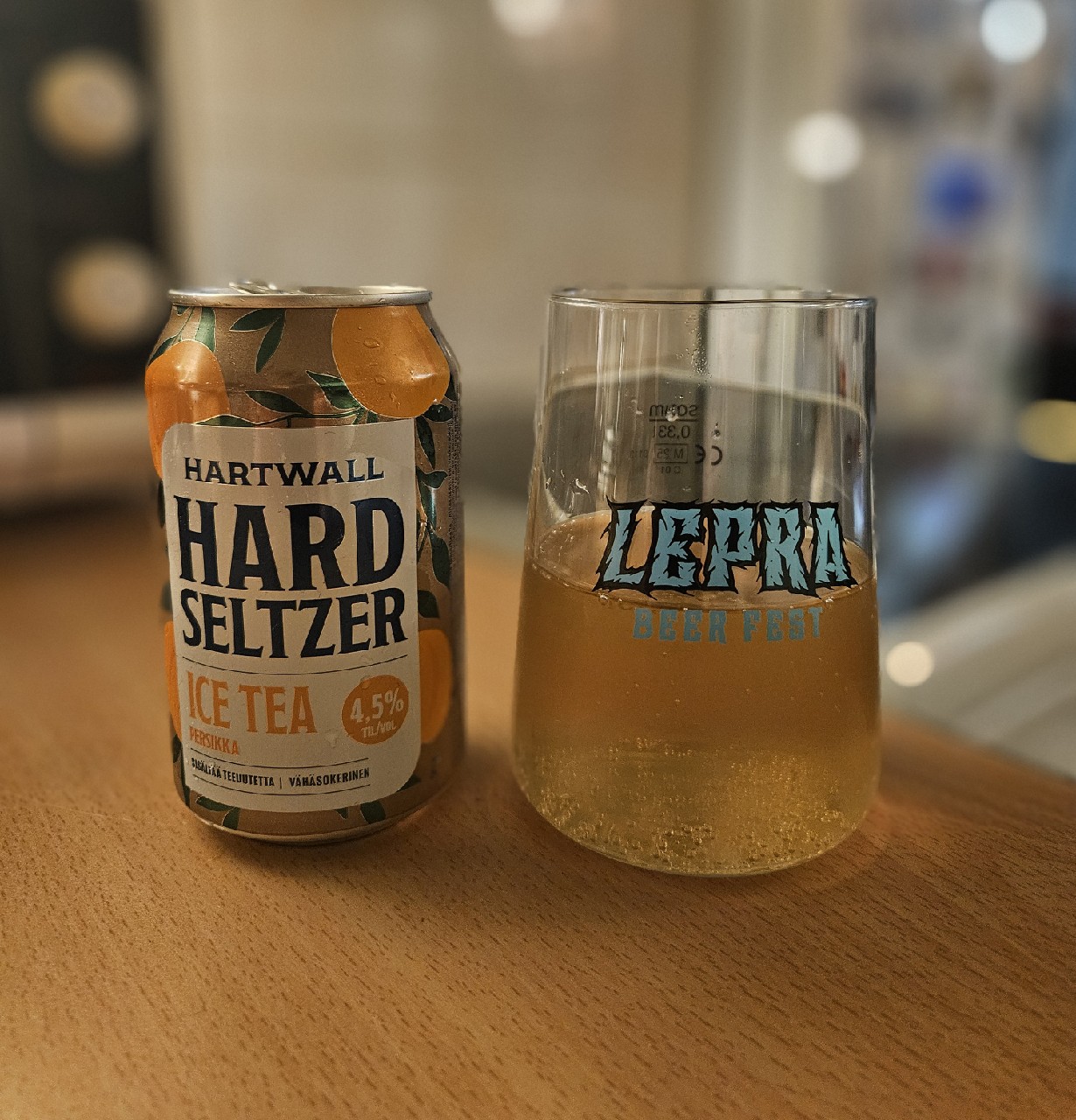 Hard Seltzer Ice Tea Persikka, Finland
