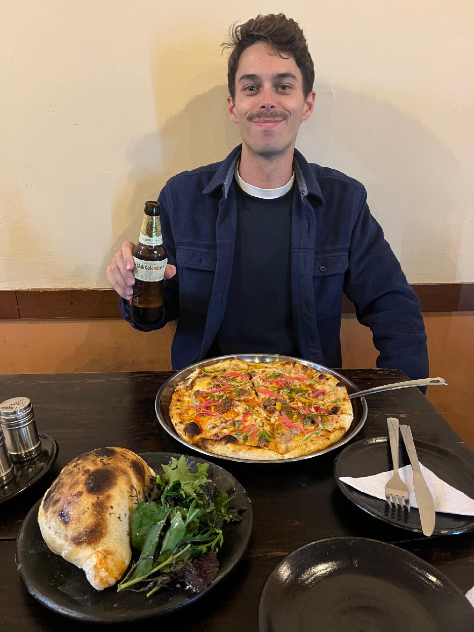 Club Colombia Dorada, Cervecería Bavaria (AB InBev)