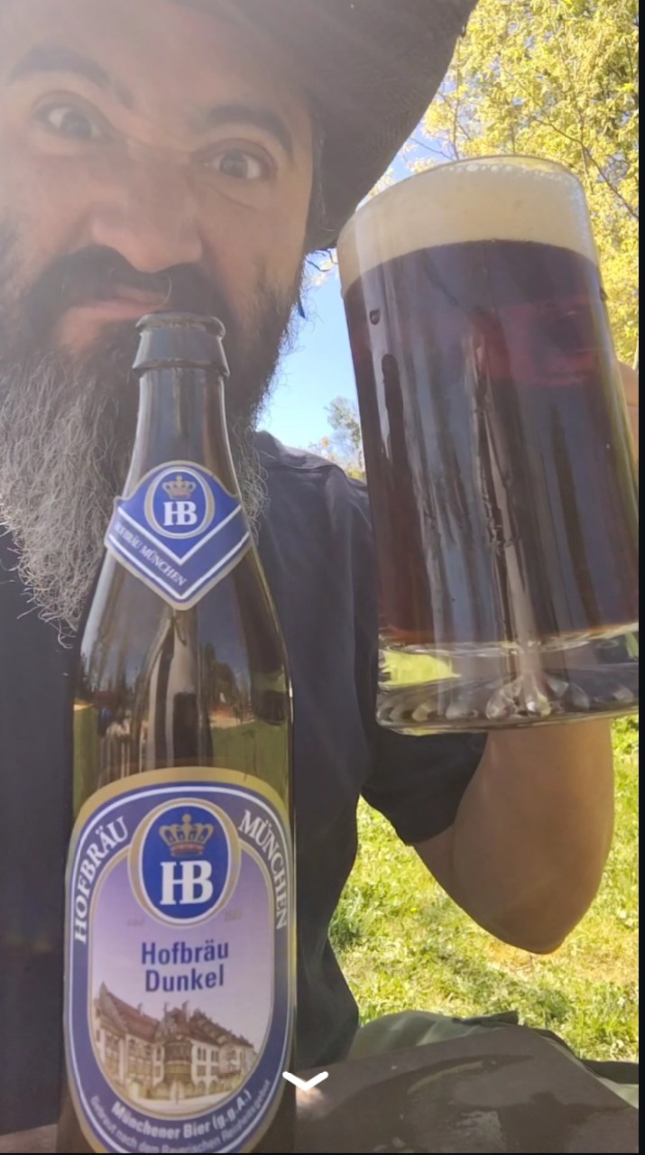 Hofbräu Dunkel / Dunkel Gold, Germany